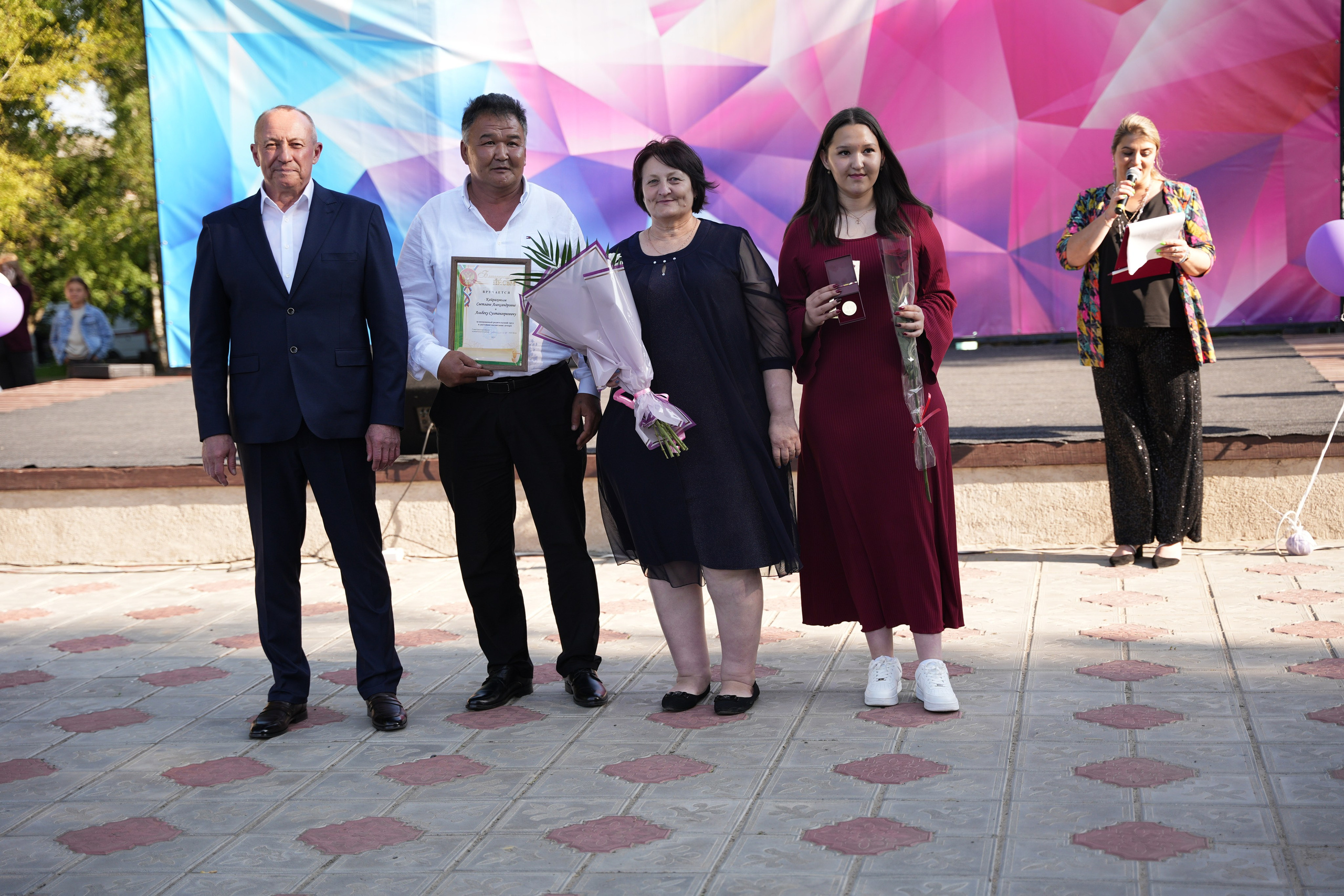 Выпускной в парке. Ольга Плаксина фотограф в Саратове