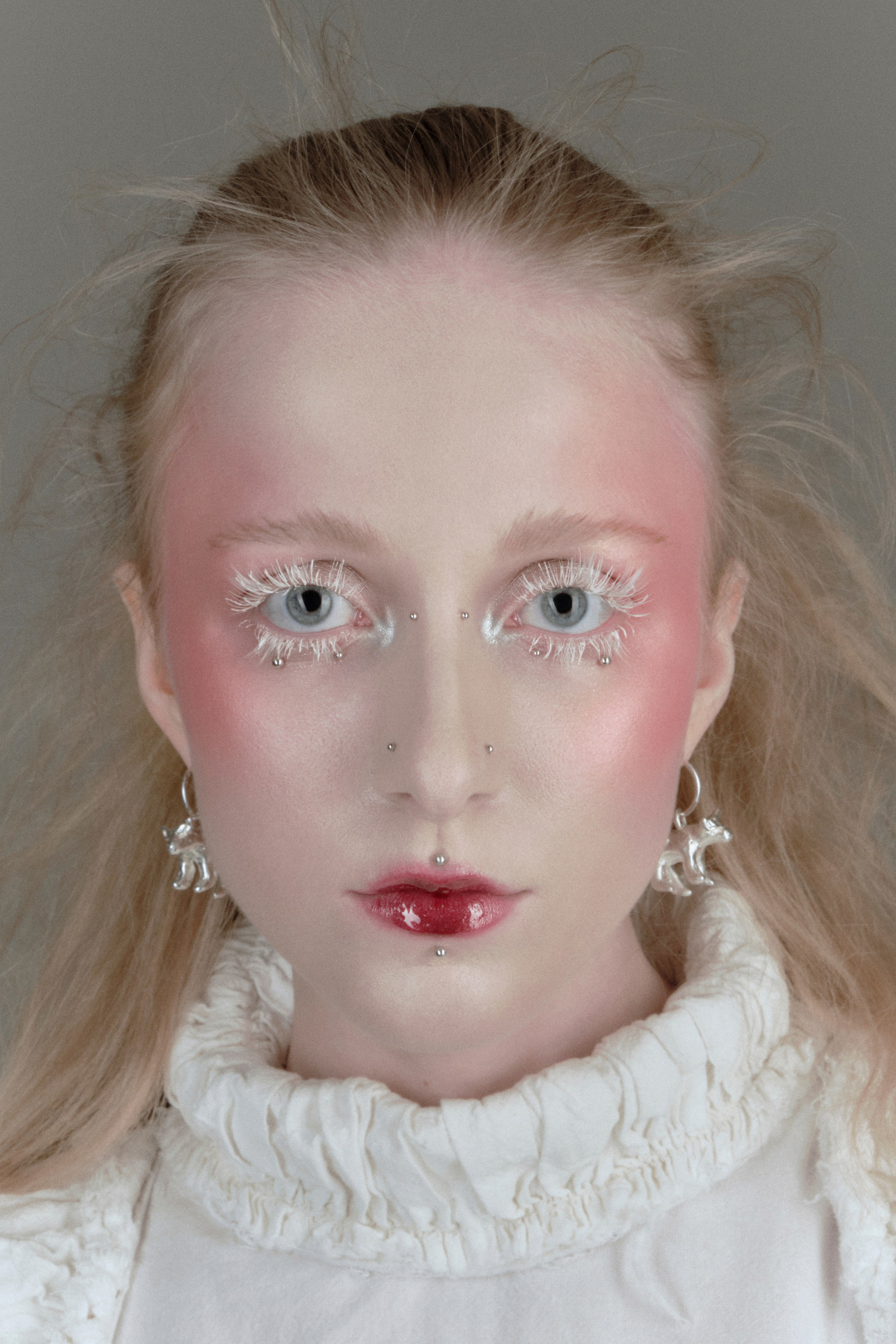 White Flowers. Rischele