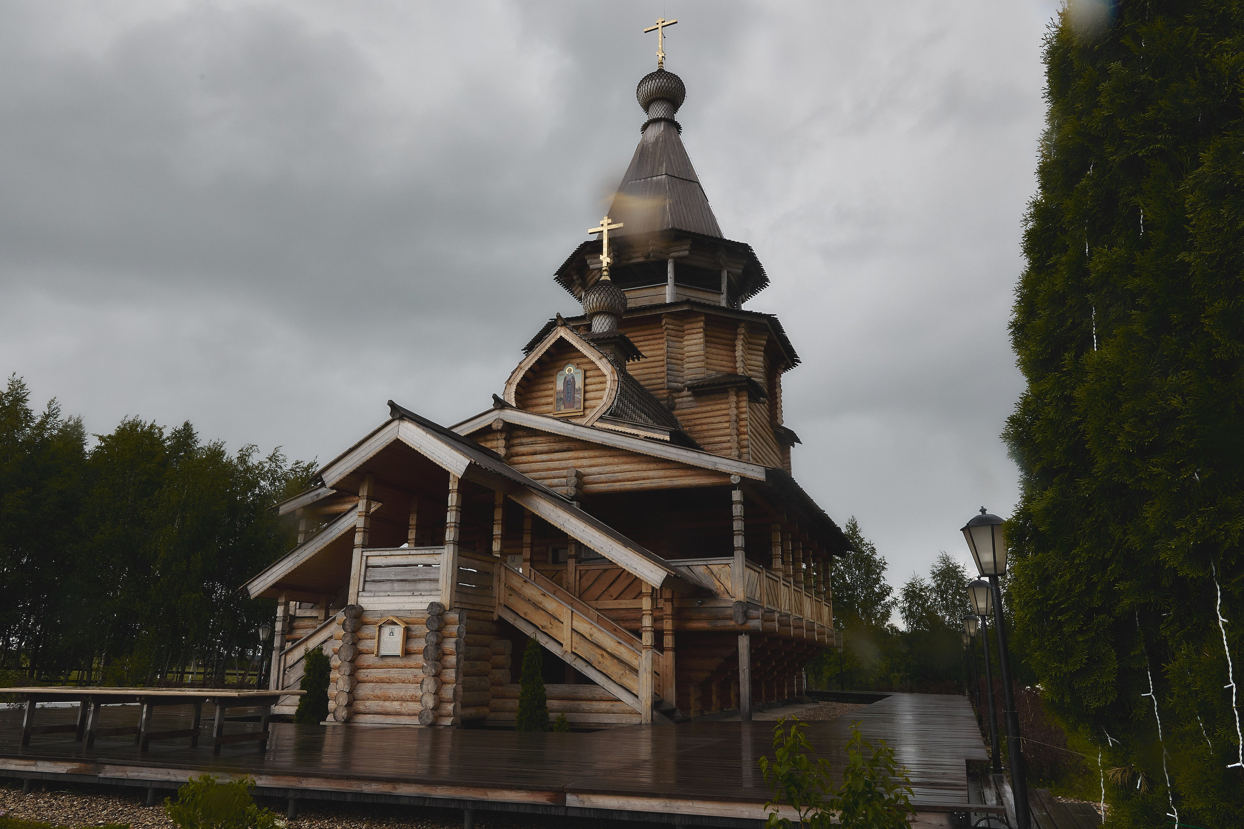 Sergieva Lavra. Святослав Лебедев | Рекламный фотограф — Коммерческая съемка, Арт-дирекшн, AI-интеграция