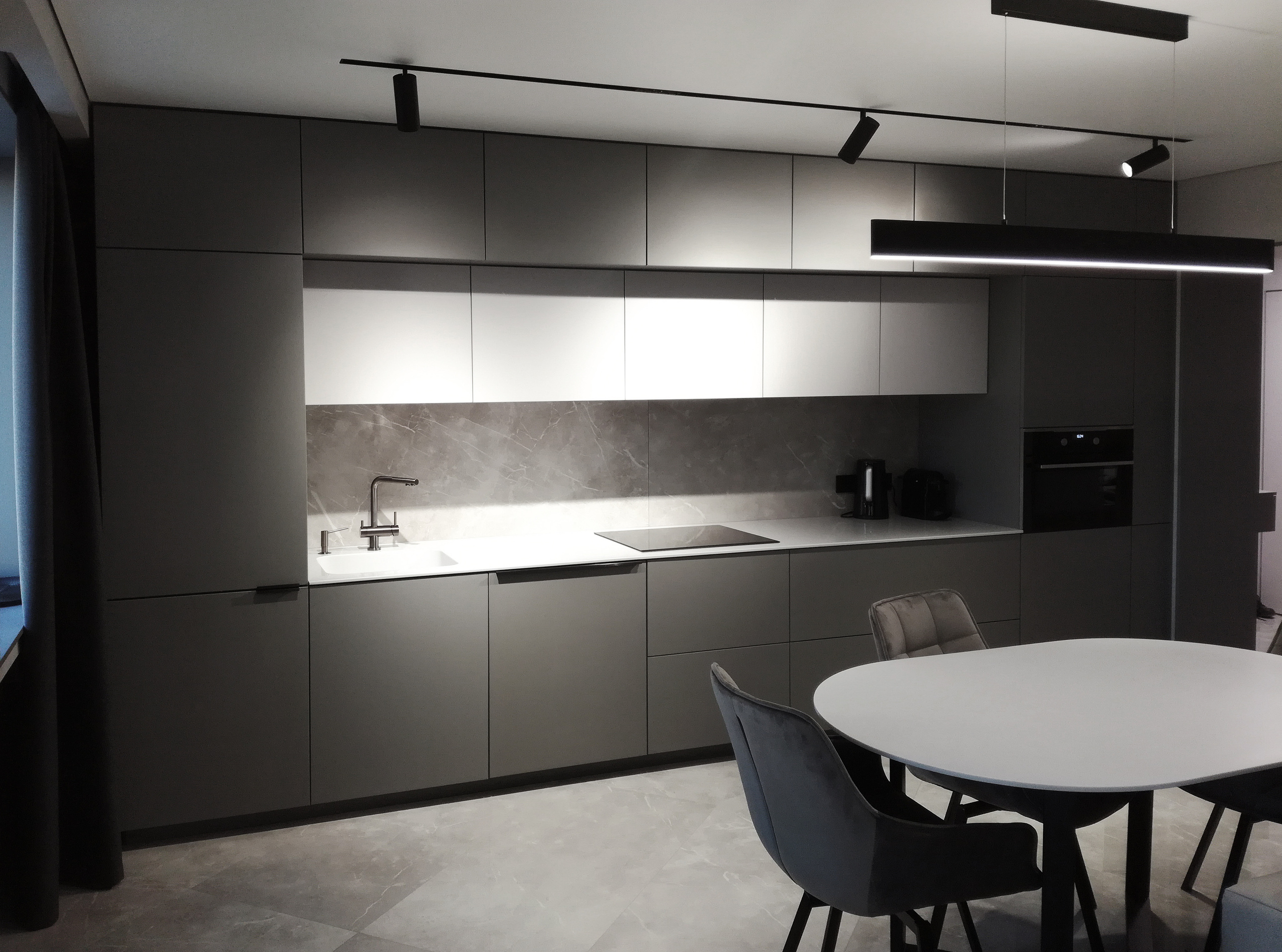 Кухни на заказ в Евпатории. Мебель на заказ в Евпатории