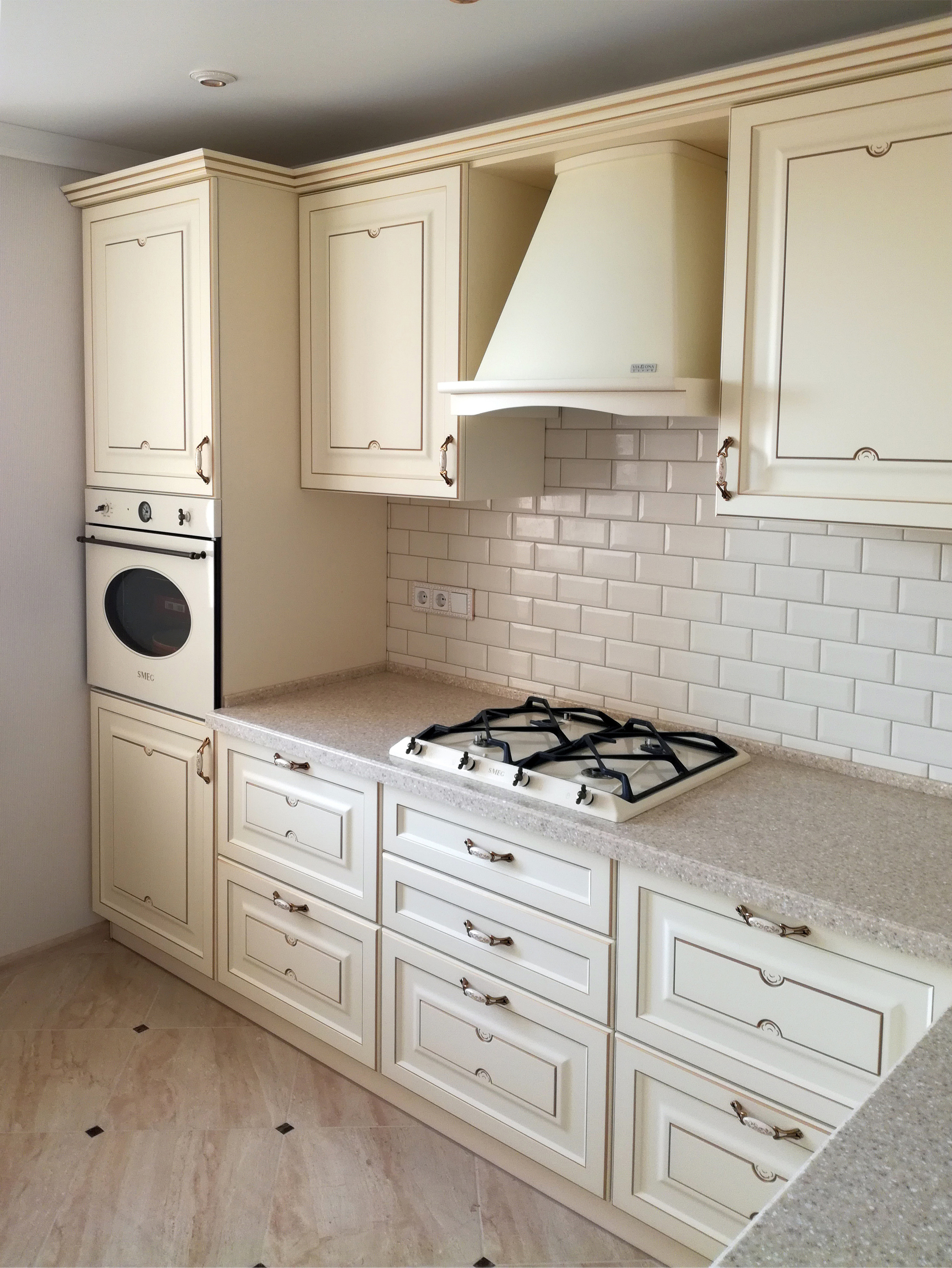 Кухни на заказ в Евпатории. Мебель на заказ в Евпатории