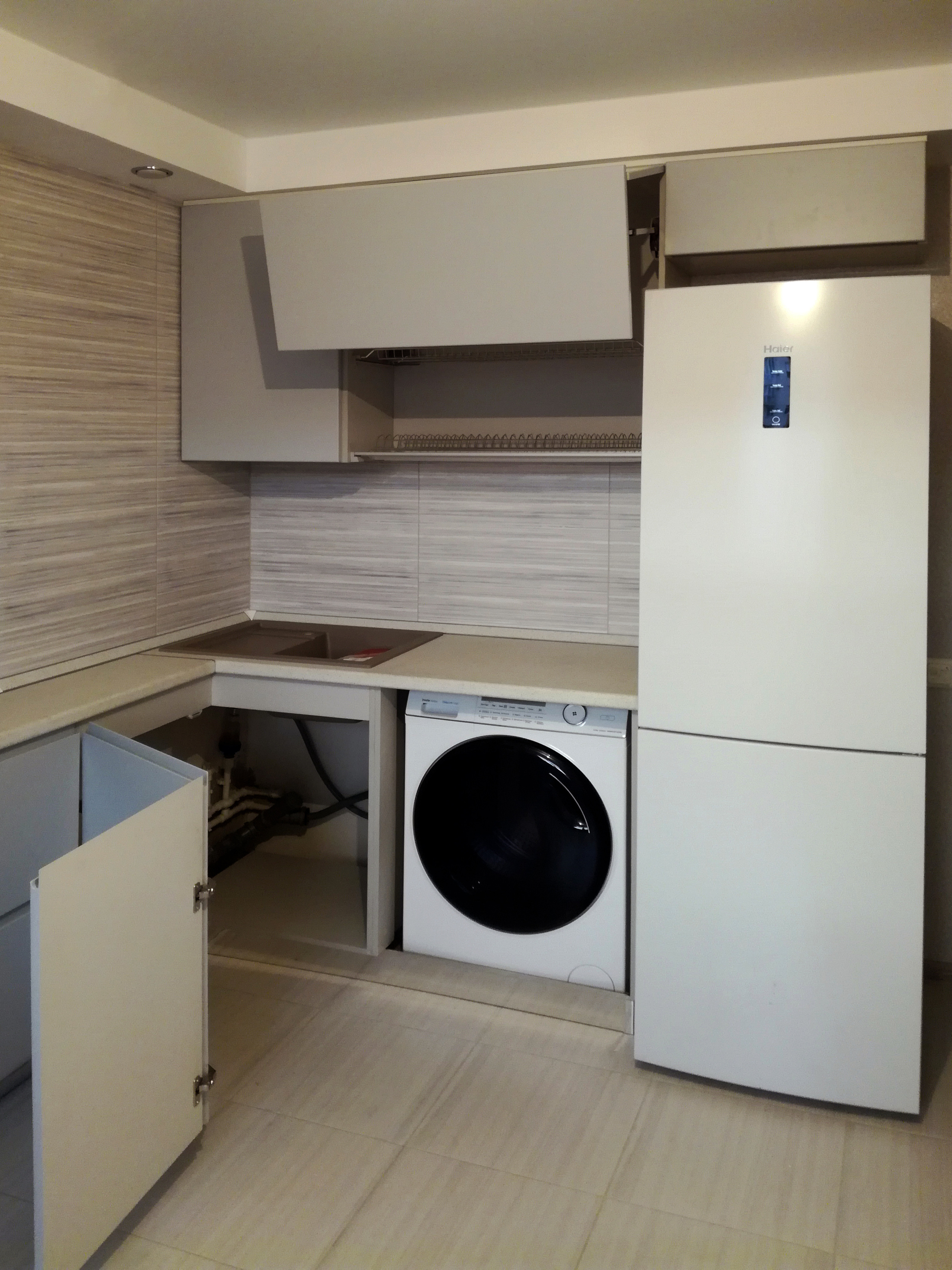 Кухни на заказ в Евпатории. Мебель на заказ в Евпатории