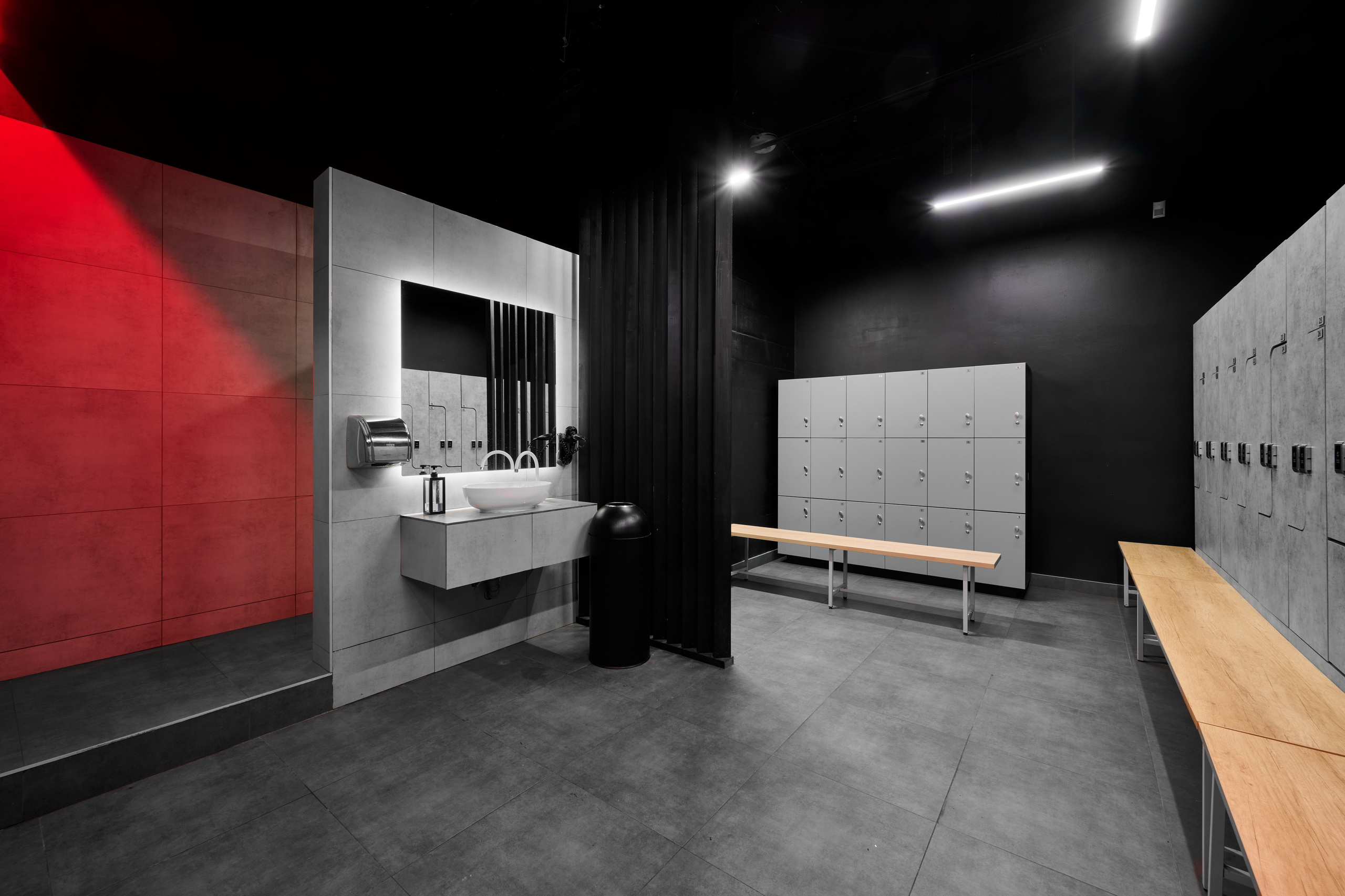 Интерьерная фотосъека фитнес клуба Плужник фитнес. Спортивный фитнес фотограф-видеограф Алексей Нестеров