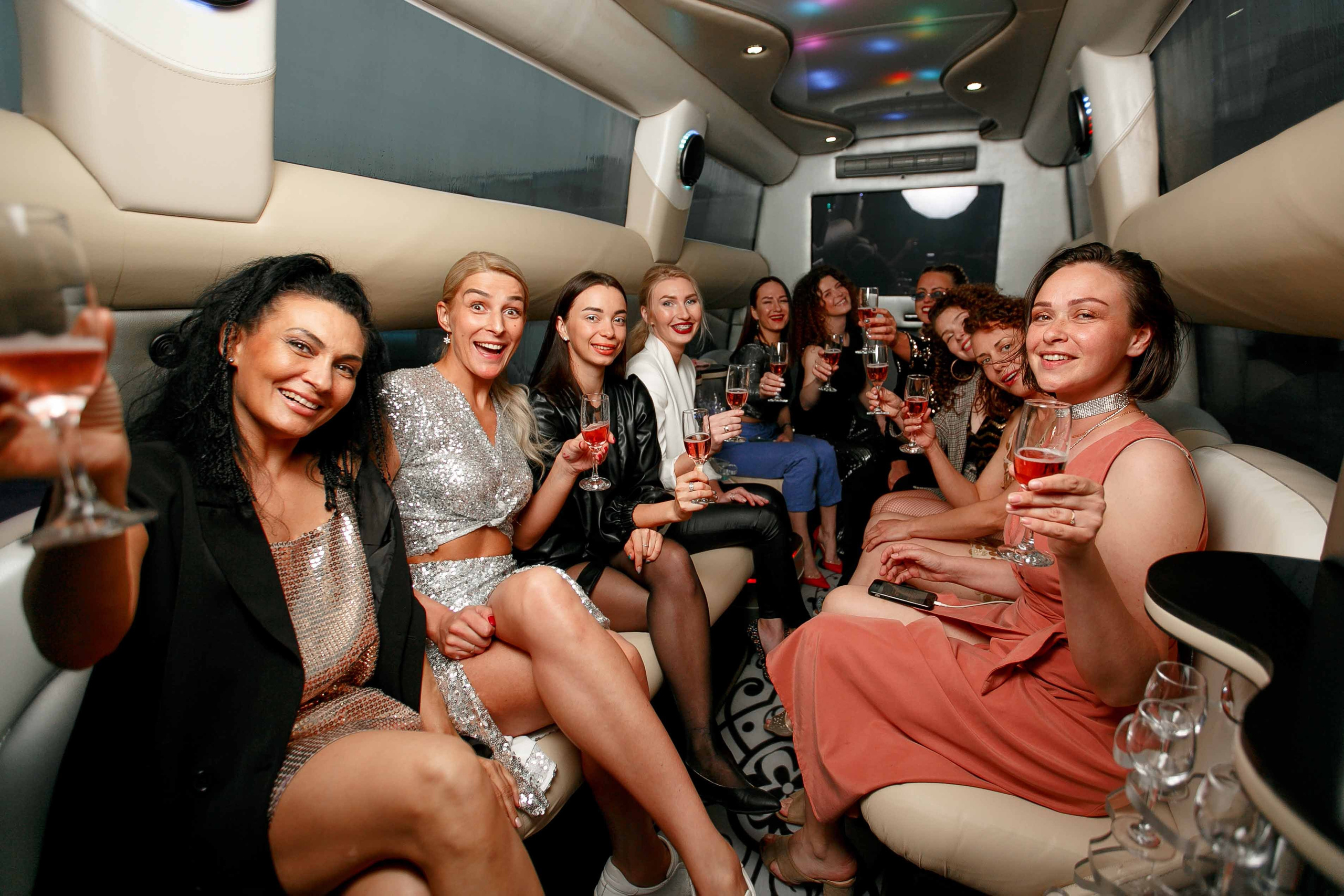 День рождения в Лимузине. Ваш репортажный фотограф Артемий Антонов