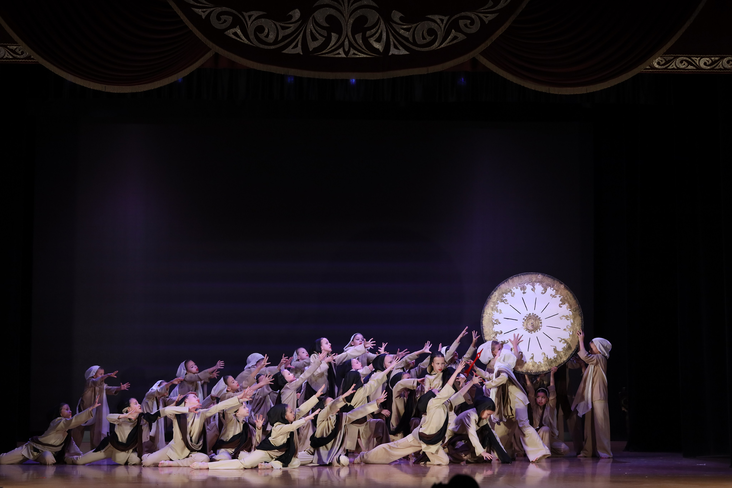 4 ноября, блок 1, видео, номера 59-, г. Краснодар. Золотое яблочко