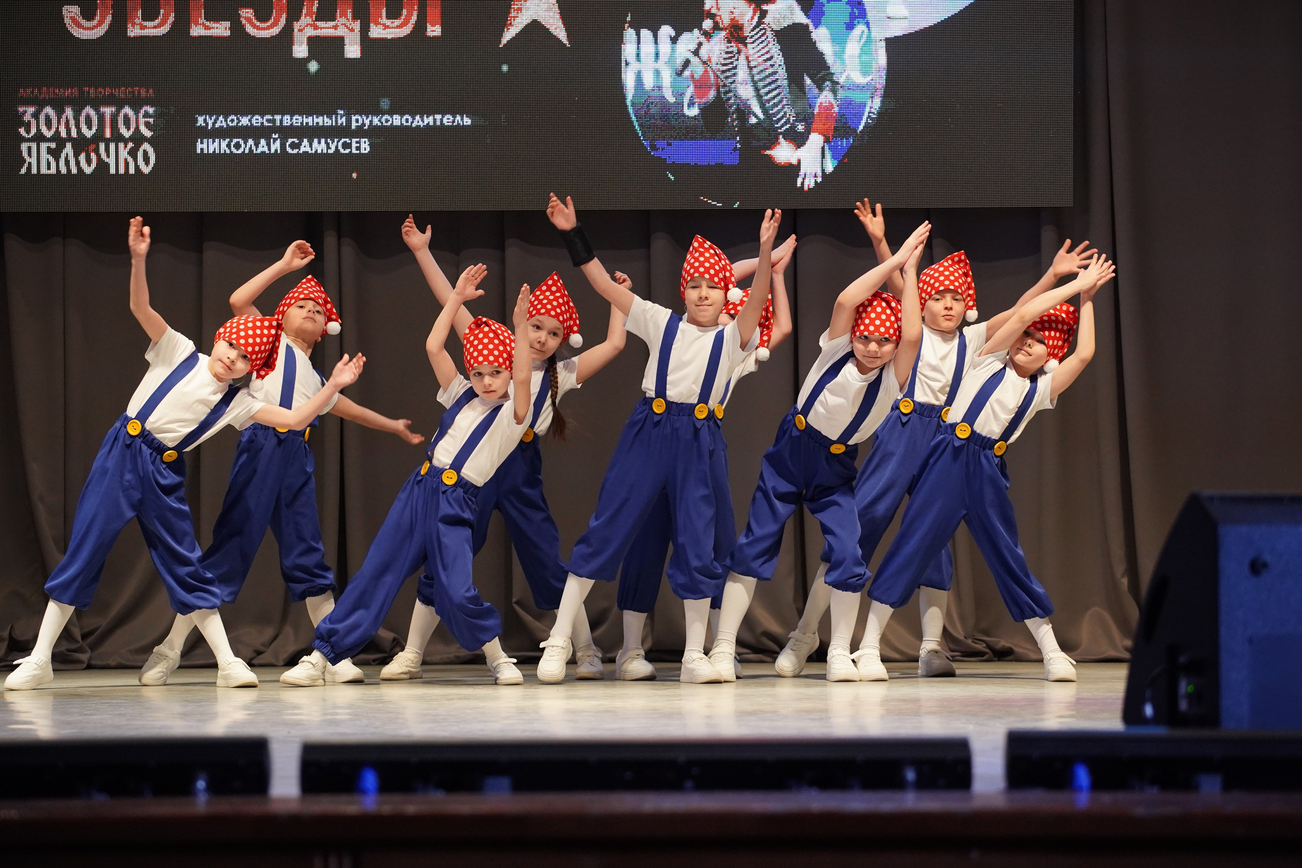 23 февраля, г. Новосибирск. Золотое яблочко