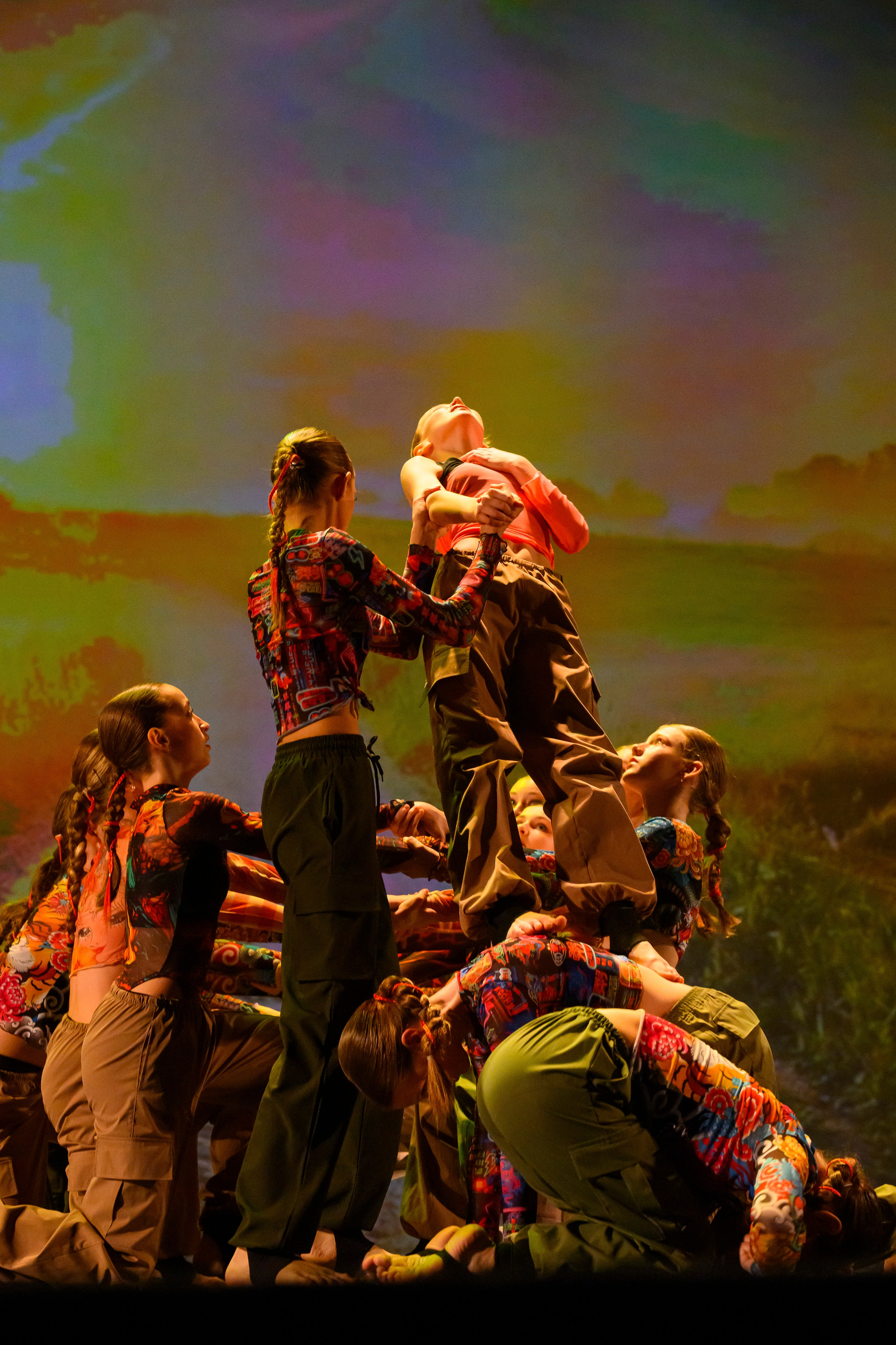 23 апреля, часть 1, БКЗ Октябрьский, г. Санкт-Петербург. Золотое яблочко