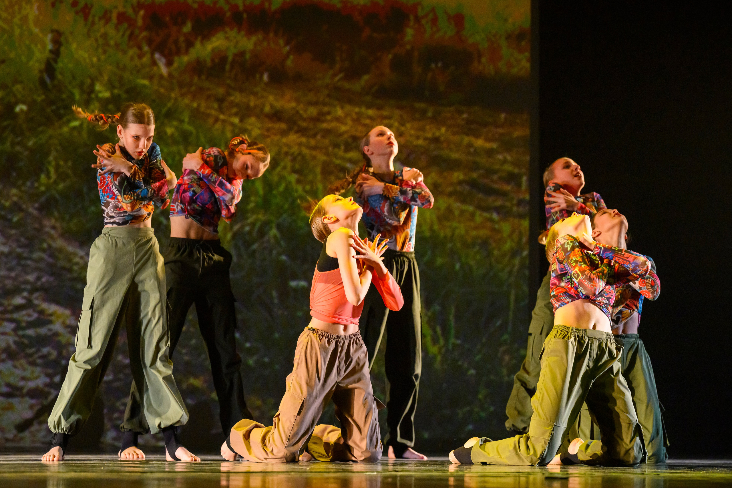 23 апреля, часть 1, БКЗ Октябрьский, г. Санкт-Петербург. Золотое яблочко