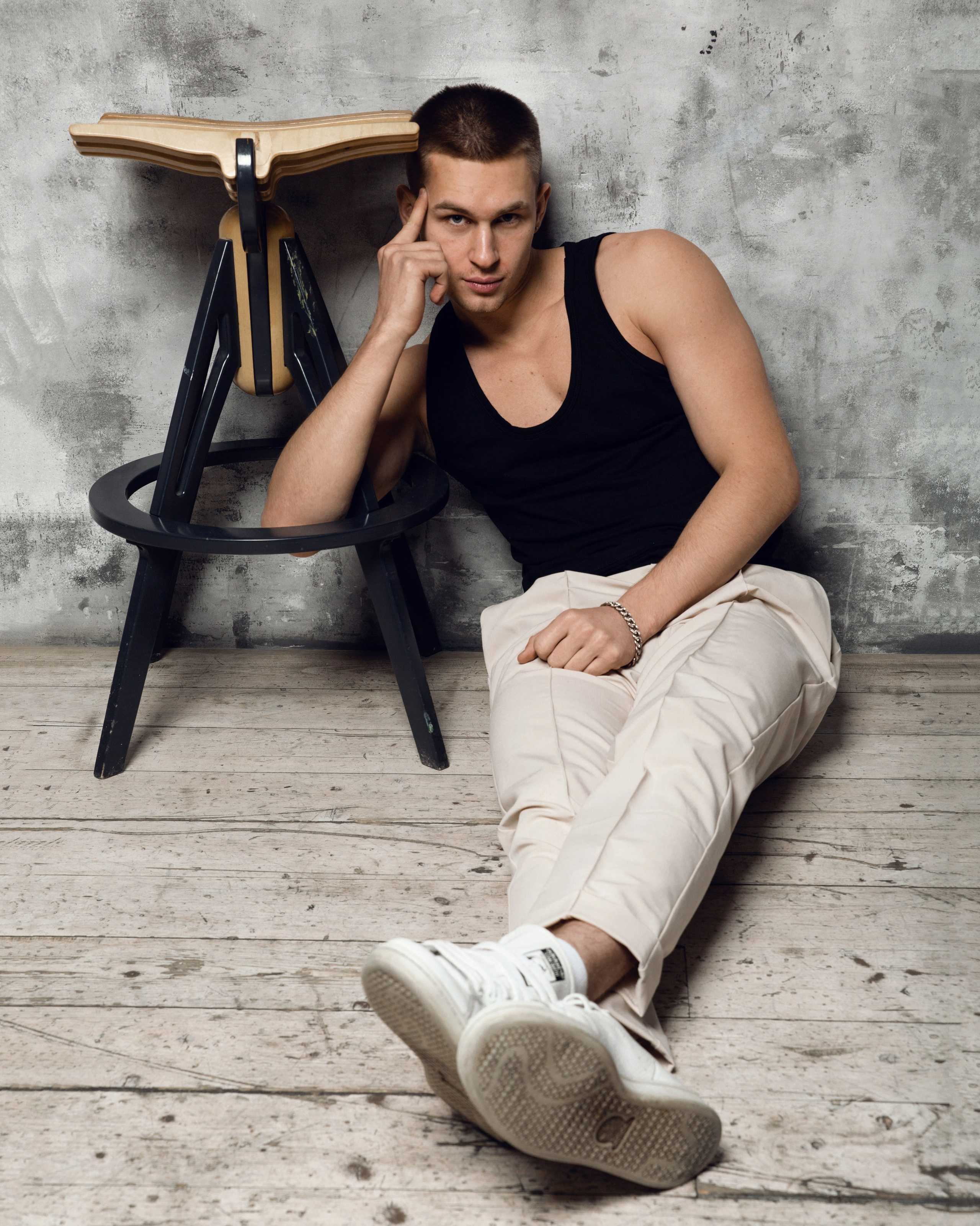 Студия. Мужской фотограф в Москве Диана Мега