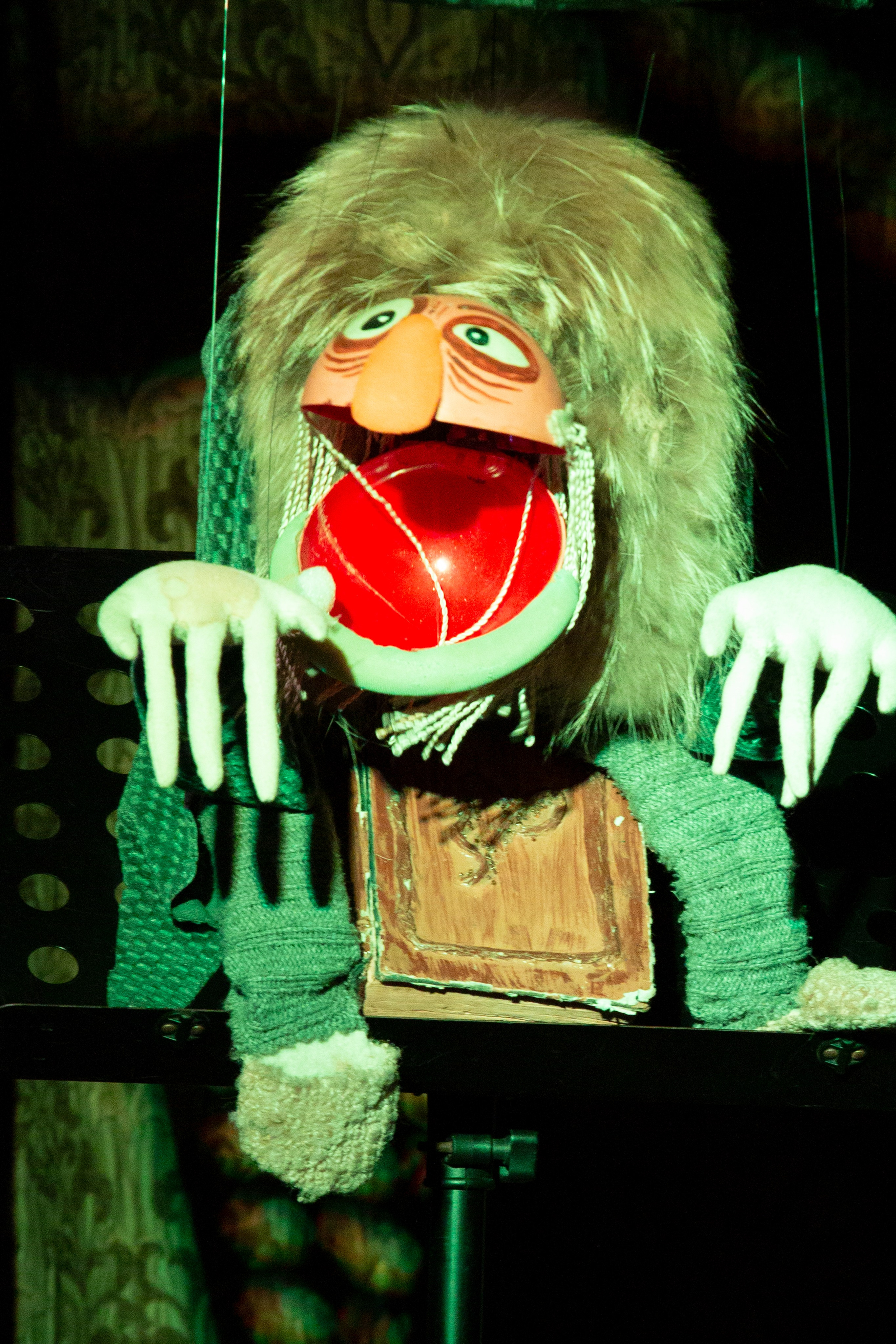 Маленькая ведьма спектакль театра Саквояж. Фотограф в Сочи Юрий Шептаев