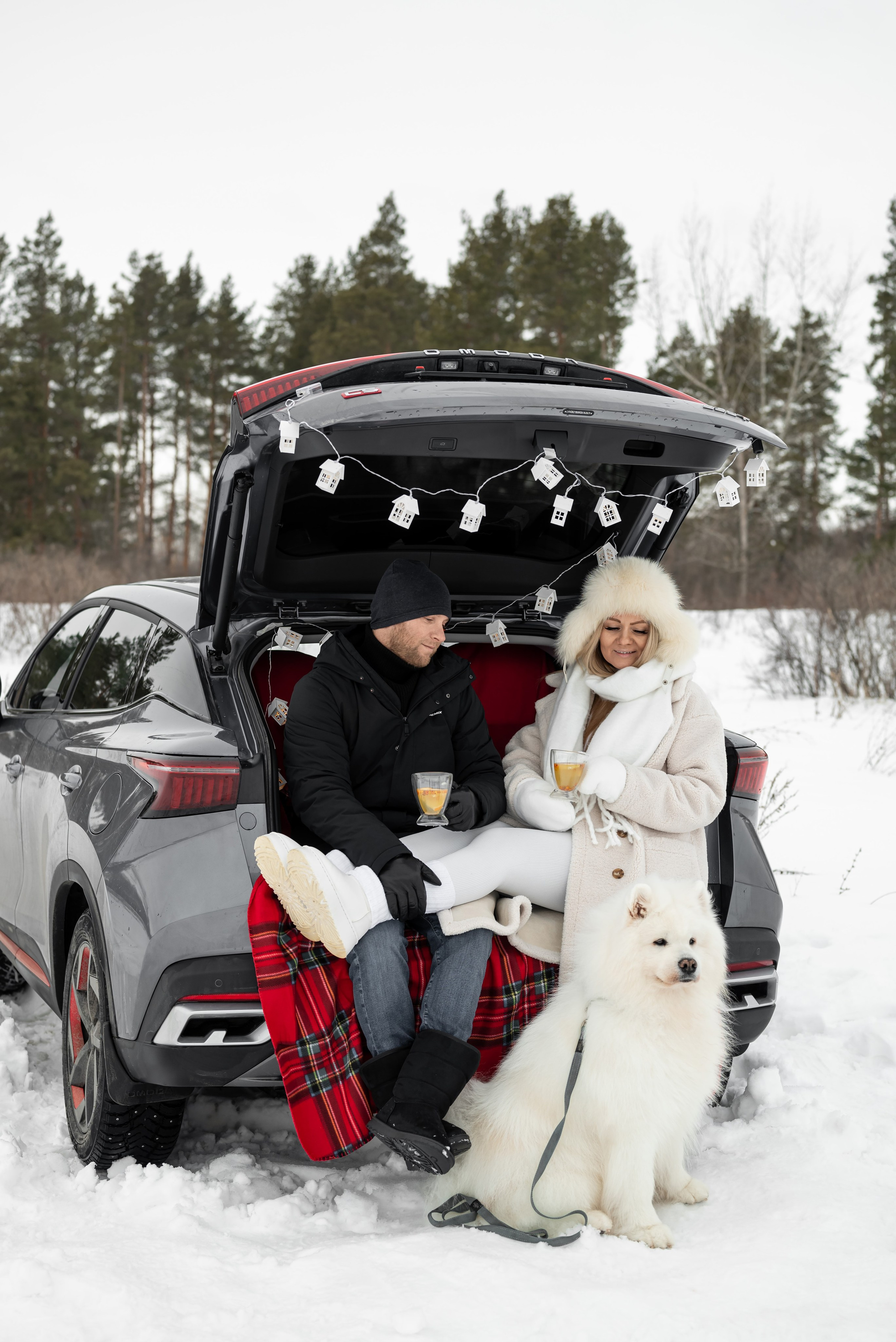 Фотопроект с Платоном и машиной на улице. Фотограф в городе Салават