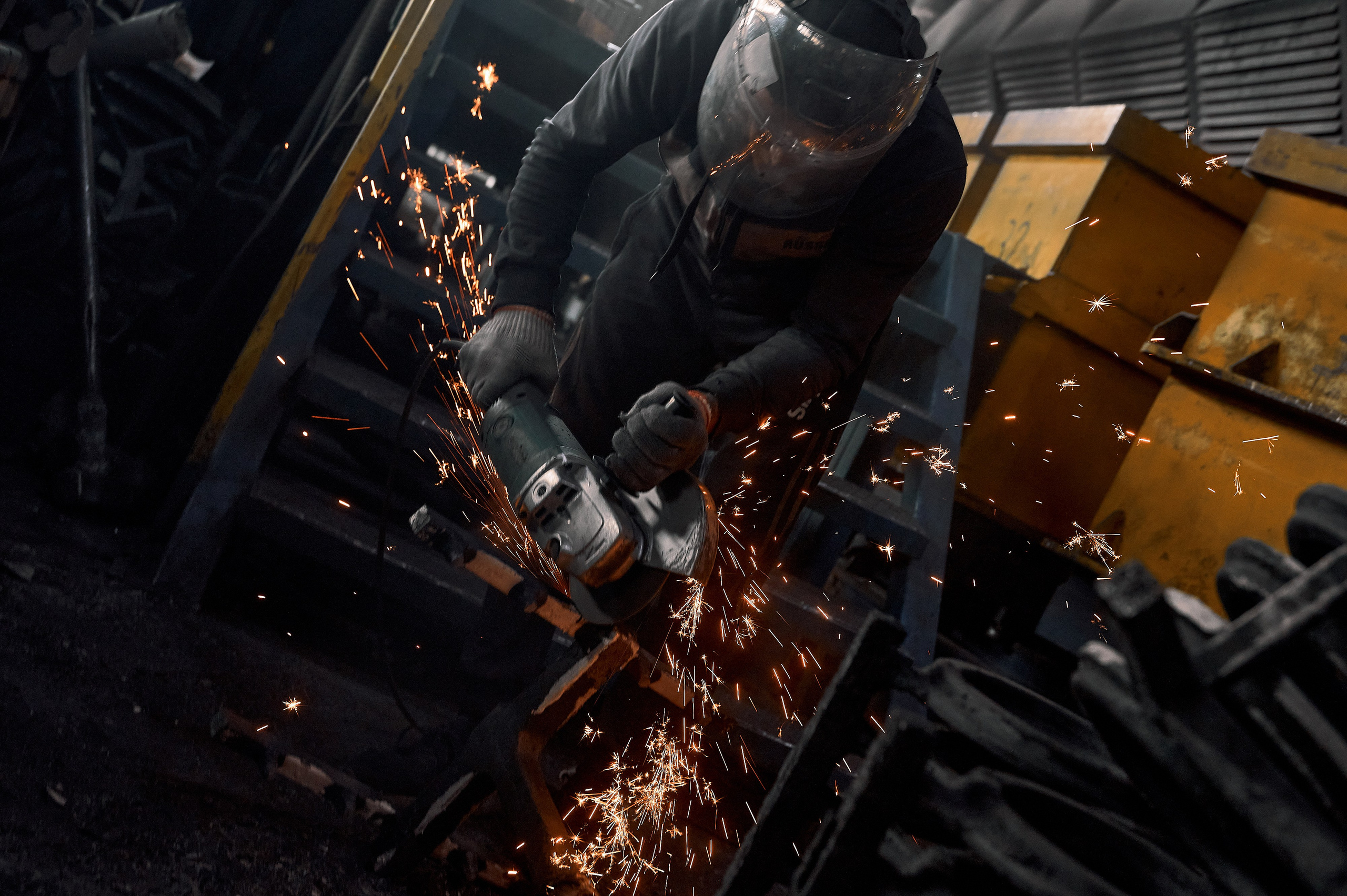 Промышленная фотосъёмка на производстве в Екатеринбурге. Профессиональная съёмка предприятий и оборудования – Екатеринбург. Фотограф Сергей Якубицкий Екатеринбург