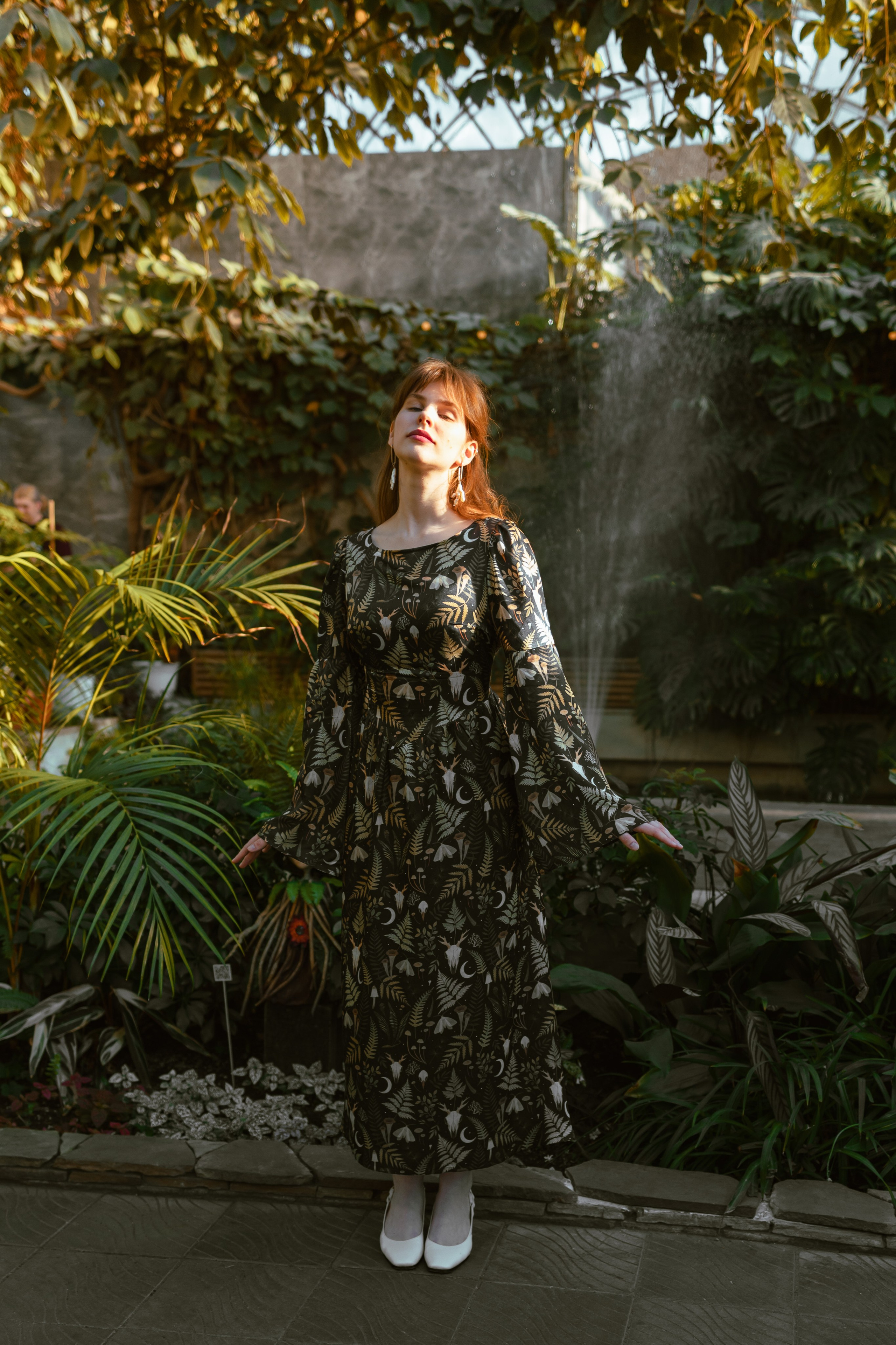 Съемка шёлковых платьев для PlantMyBones