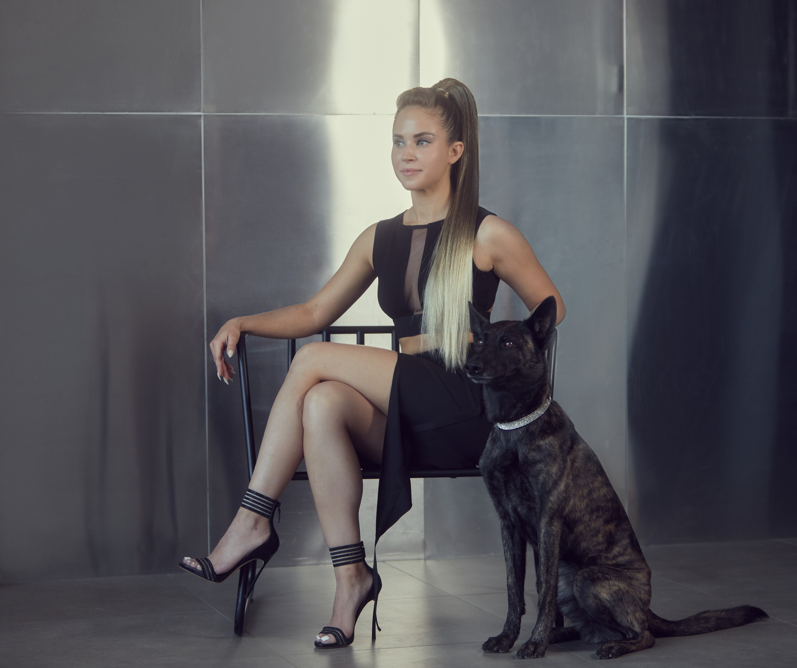 Профессиональная рекламная фотосессия Hairshop — хвосты на моделях.