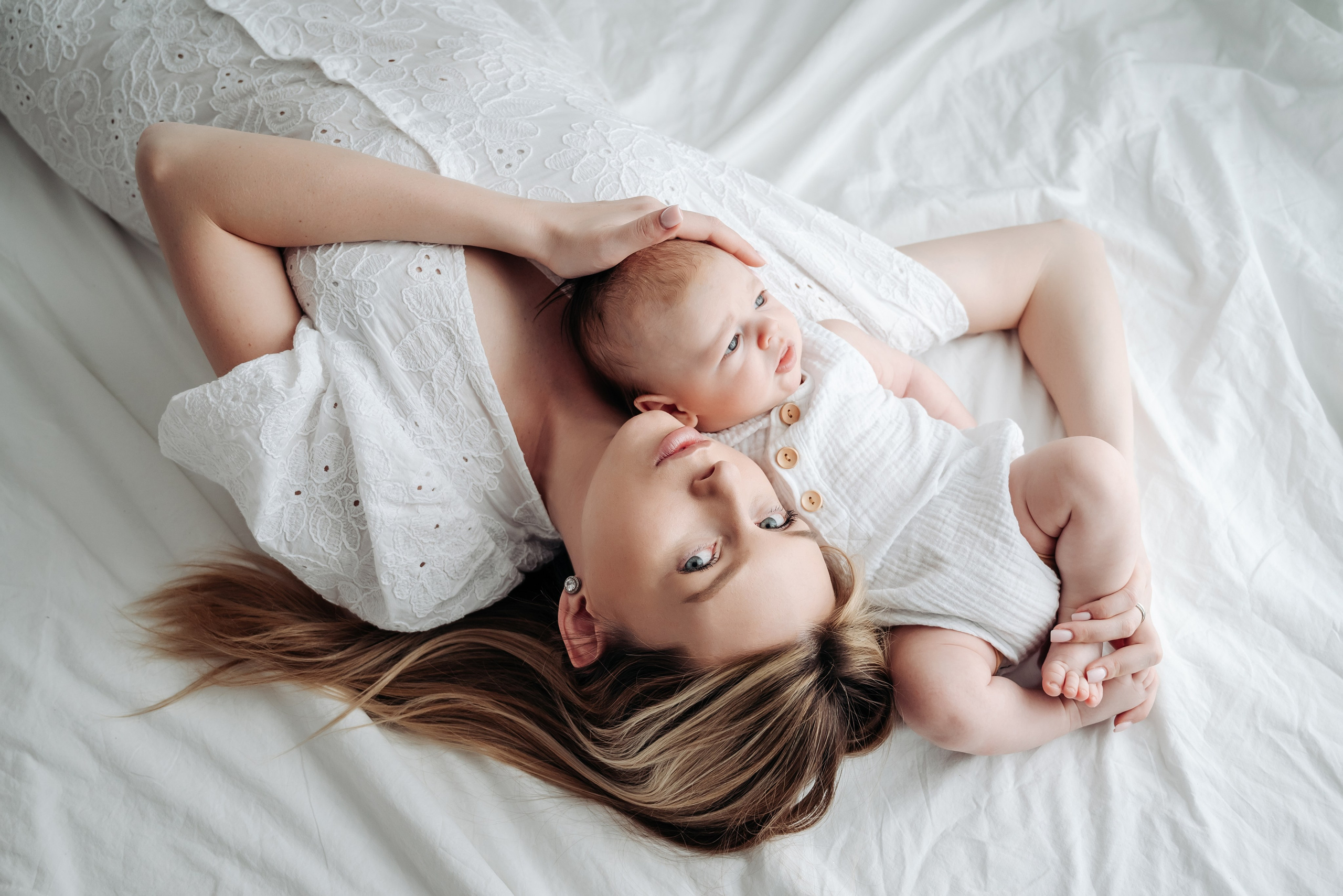 Newborn. Фотограф Татьяна Ульянова. Съёмка выписки из роддома, Таинства Крещения