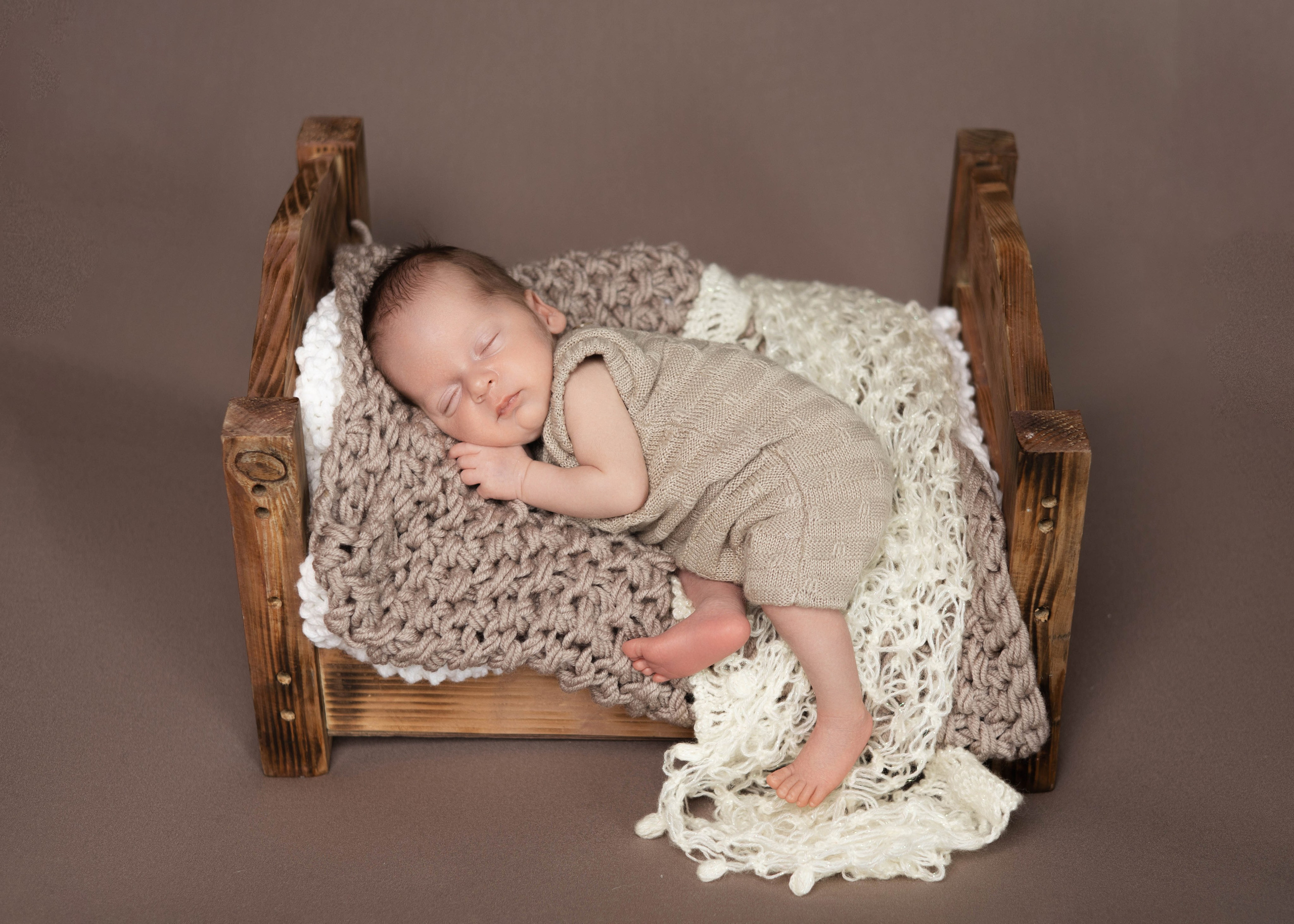 НОВОРОЖДЕННЫЕ МАЛЫШИ. Фотосессия новорожденных в Москве и Московской области