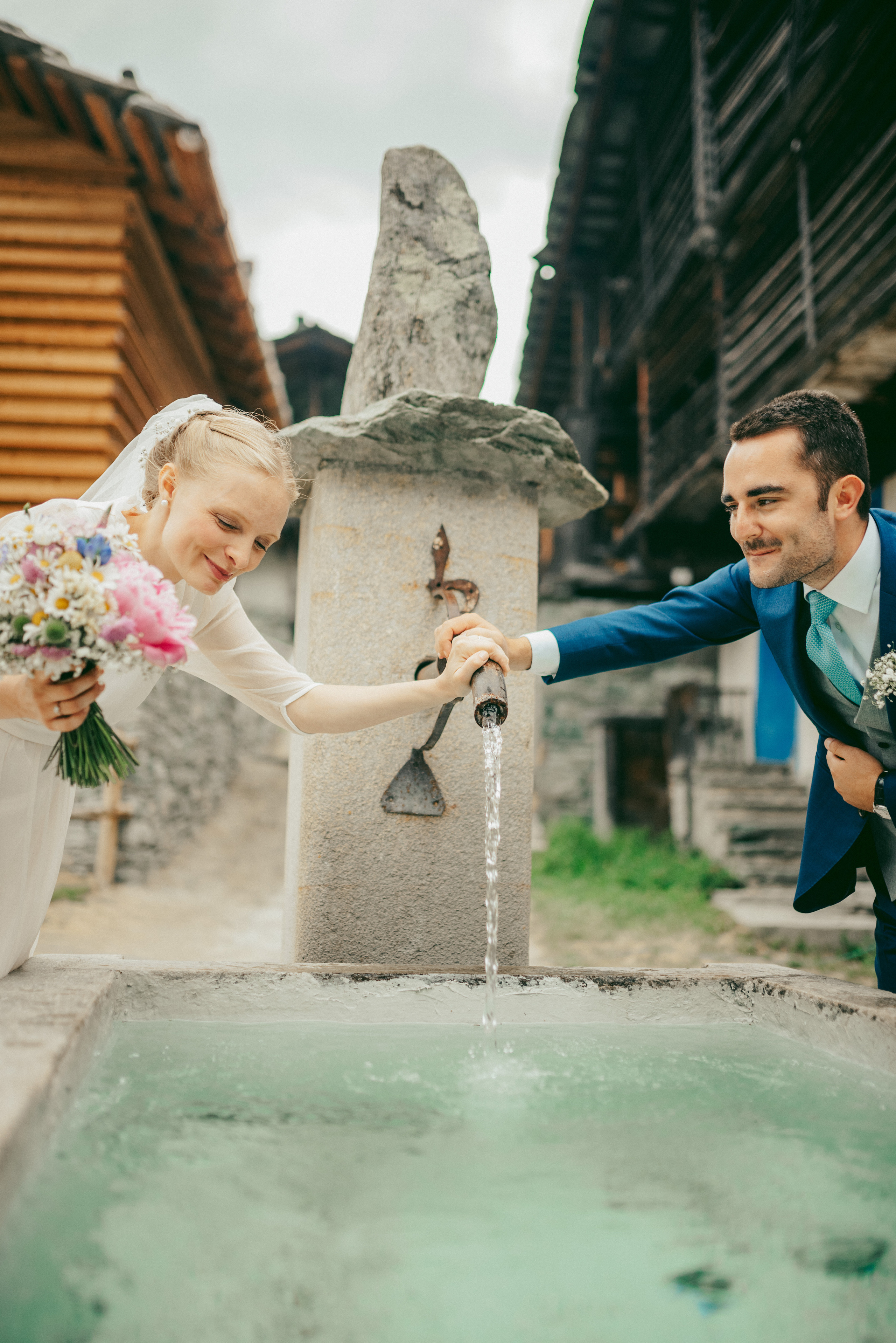 Wedding in the mountains. Photographer Vasilisa Gordeeva