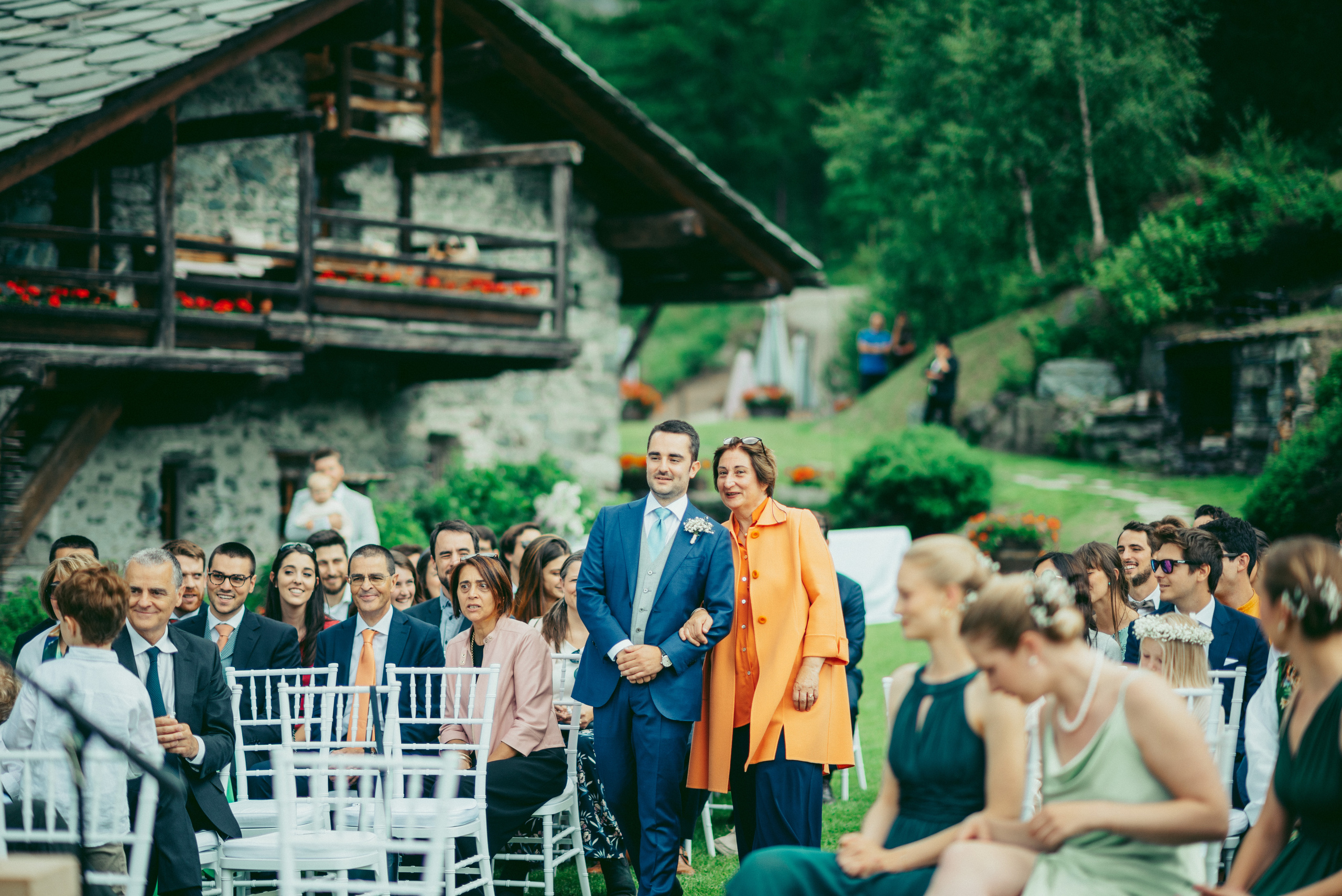 Wedding in the mountains. Photographer Vasilisa Gordeeva