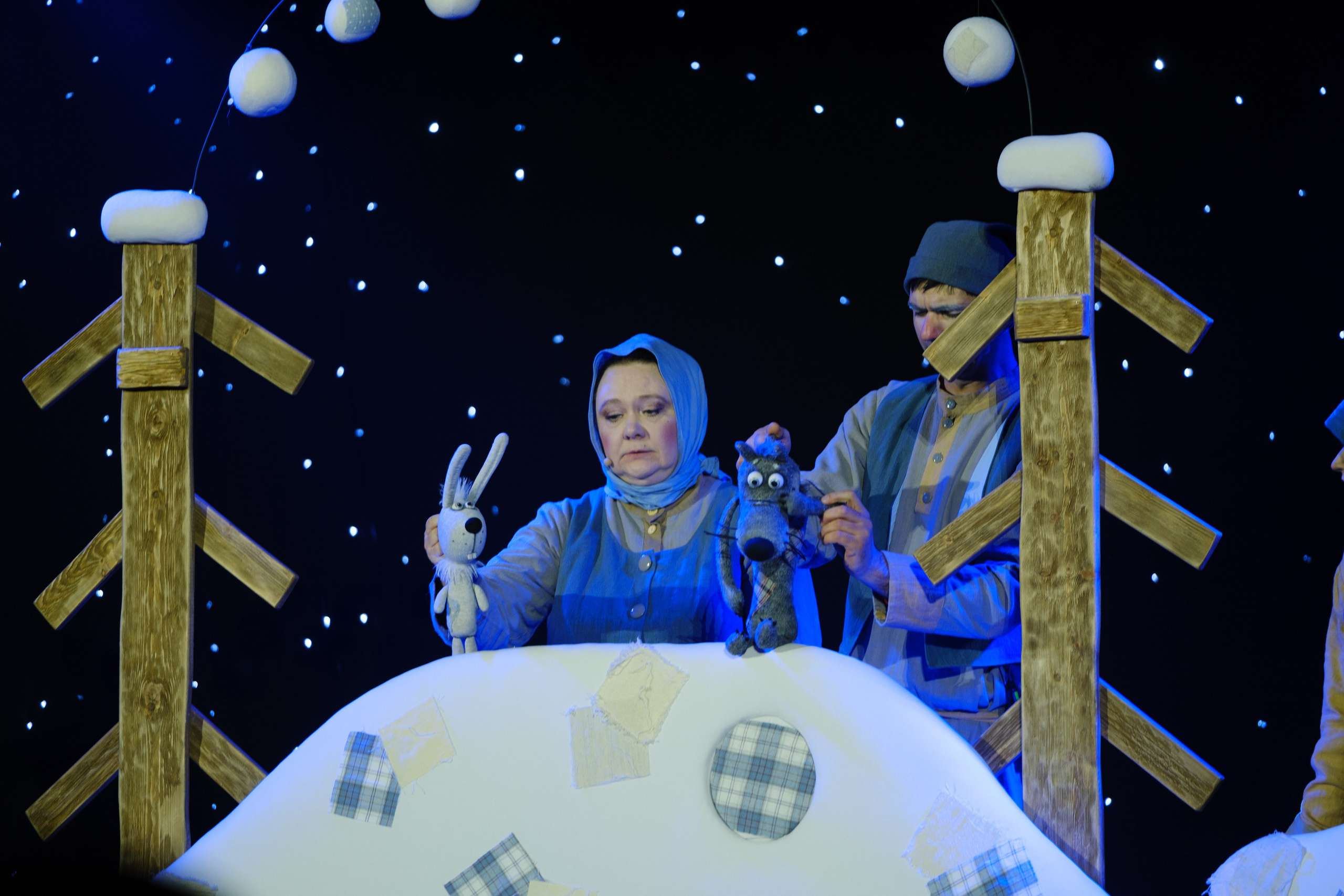 Новогодний репортаж из парка «Новый Херсонес» | Фотограф Илья Желдак. Профессиональная фотосъемка в Крыму. Натуральные эмоции и живые кадры. Забронируйте дату прямо сейчас!