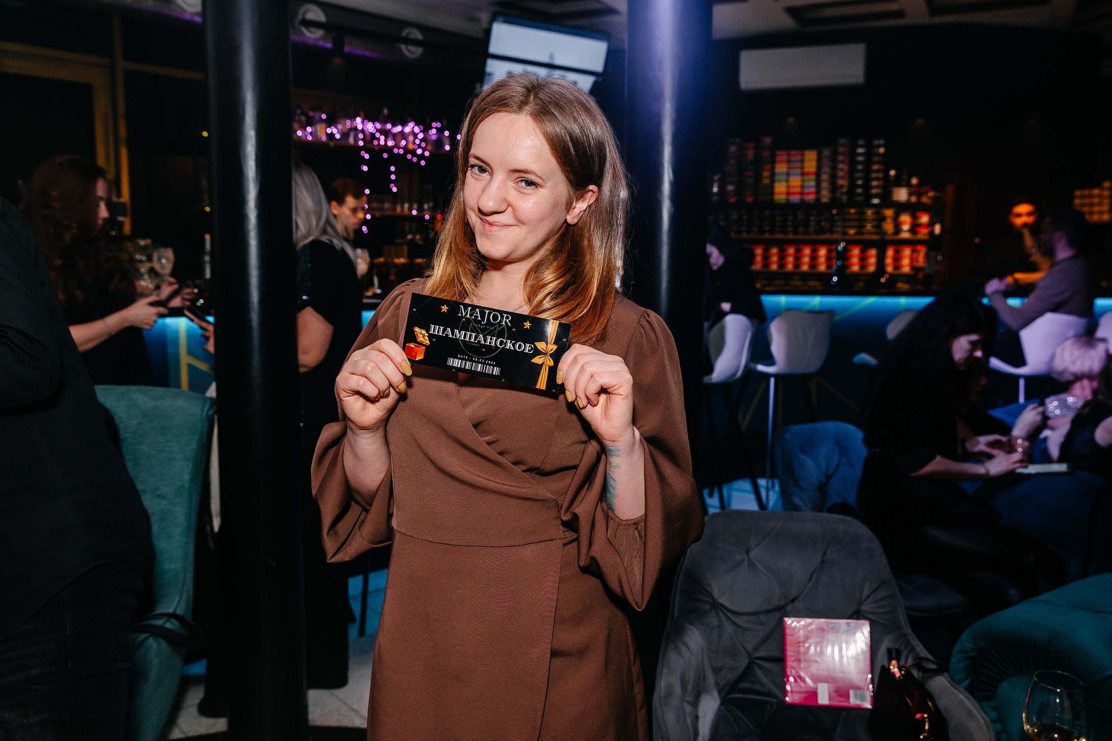 8 марта в лаунж-баре Major 2024. Свадебный, семейный и детский фотограф в Калининграде Елена Кравцова