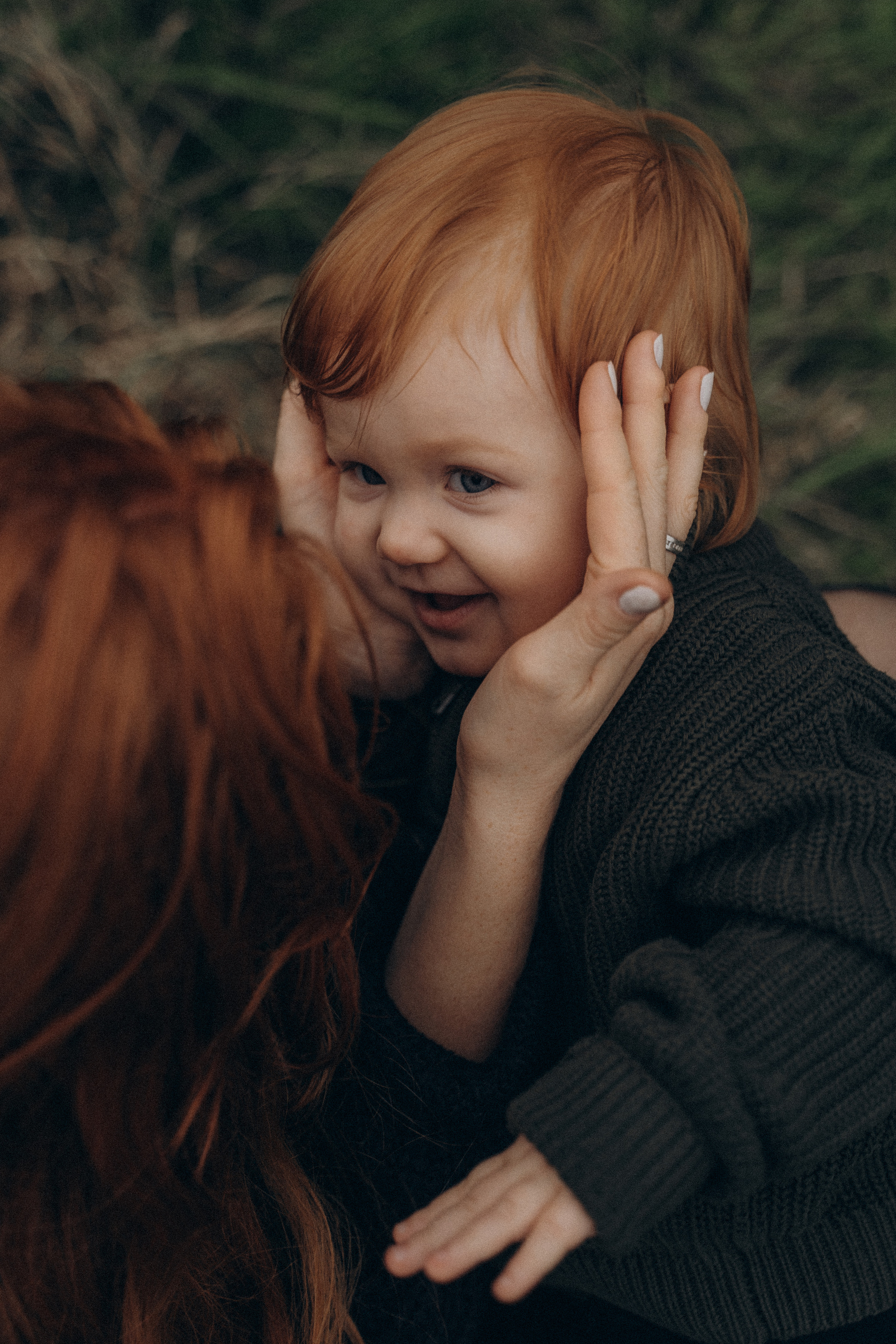 Рыжая девушка с ребенком. Свадебный и семейный фотограф Екатерина Коробова г. Моздок