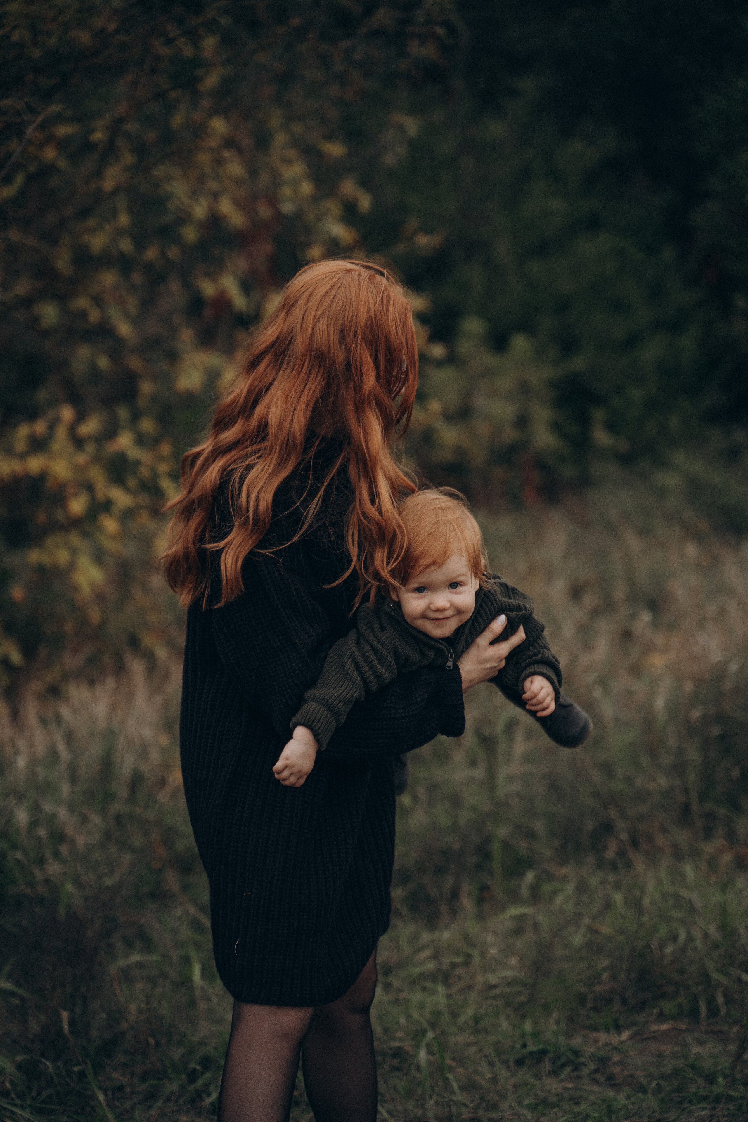 Рыжая девушка с ребенком. Свадебный и семейный фотограф Екатерина Коробова г. Моздок