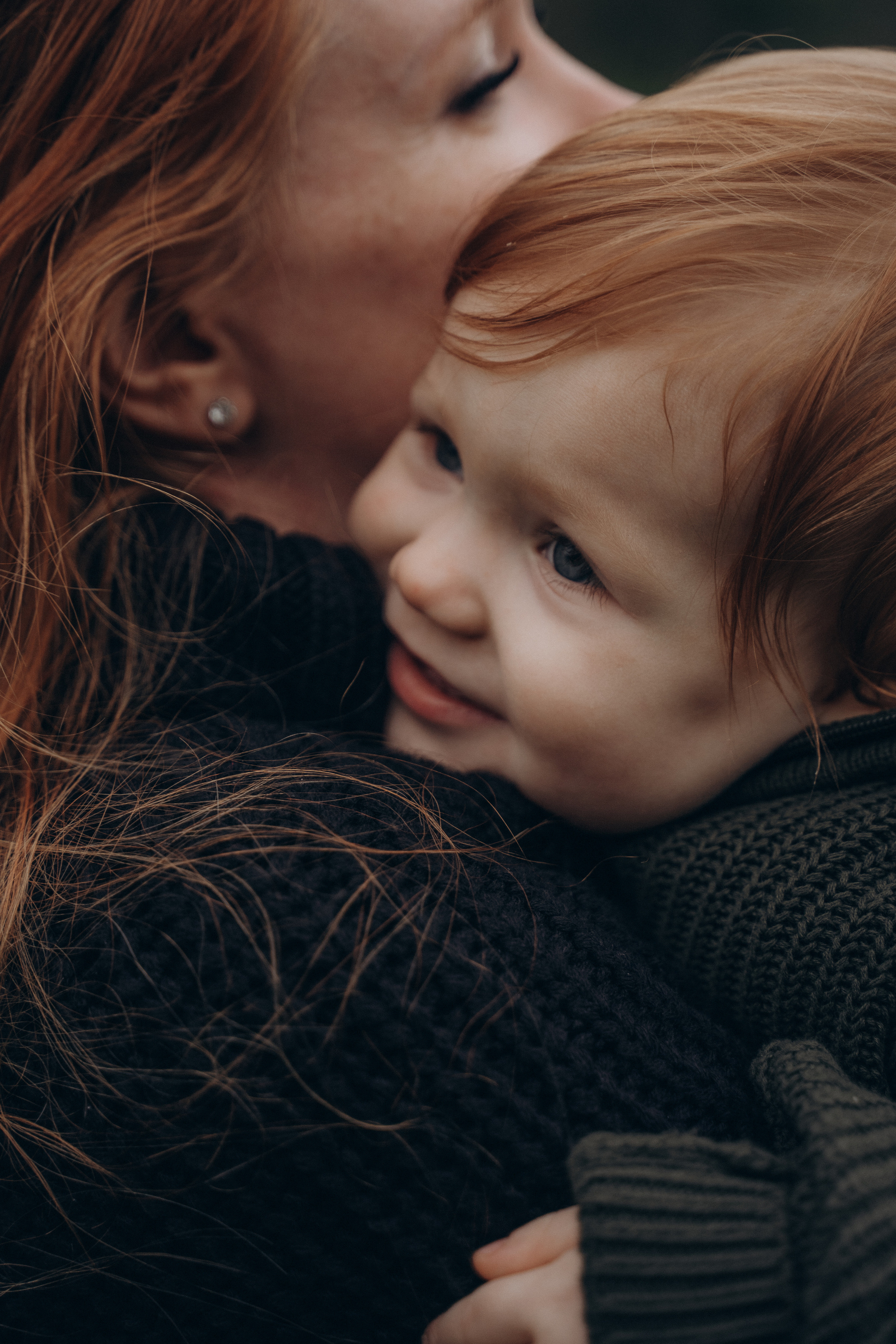 Рыжая девушка с ребенком. Свадебный и семейный фотограф Екатерина Коробова г. Моздок