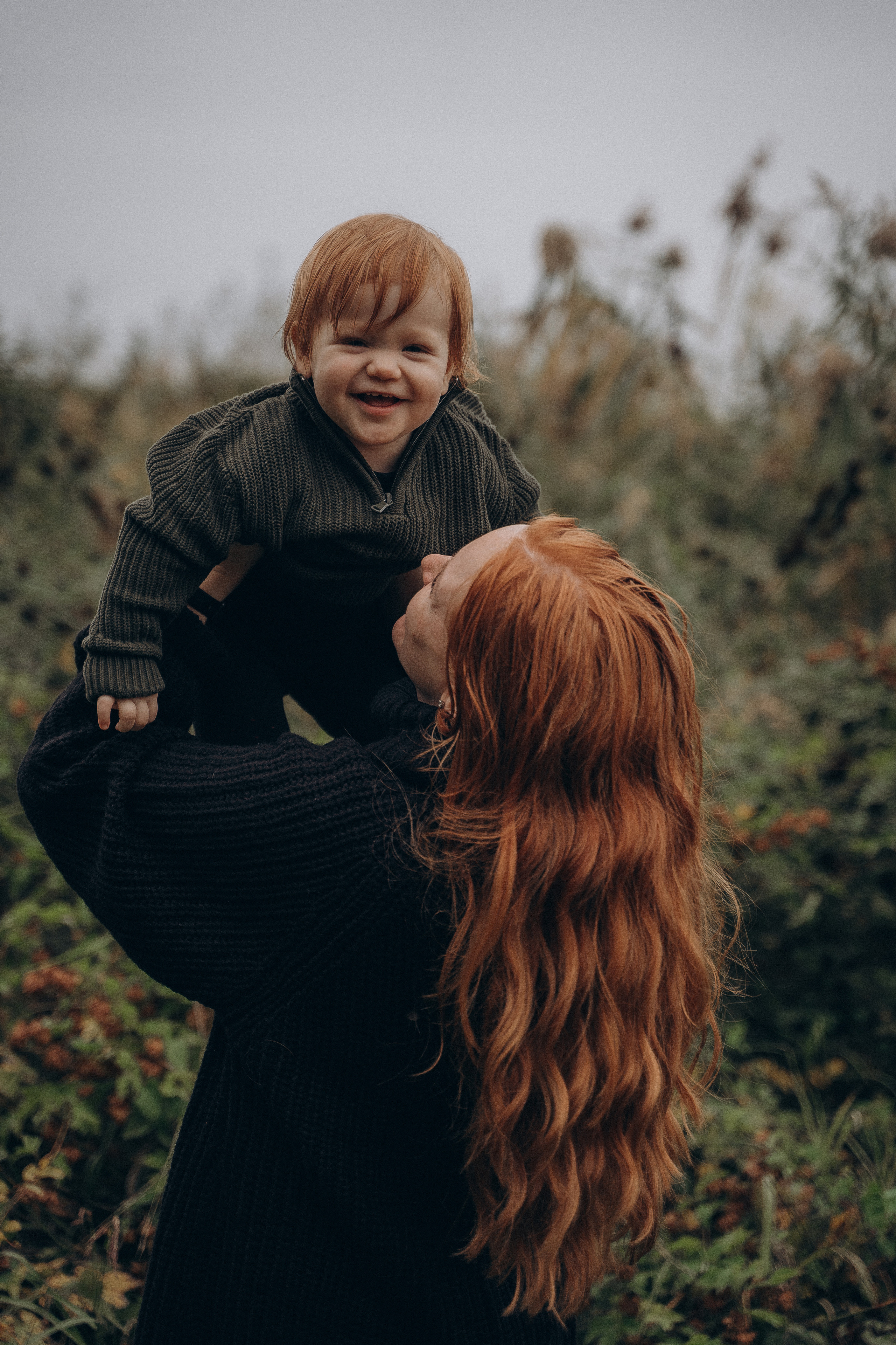 Рыжая девушка с ребенком. Свадебный и семейный фотограф Екатерина Коробова г. Моздок