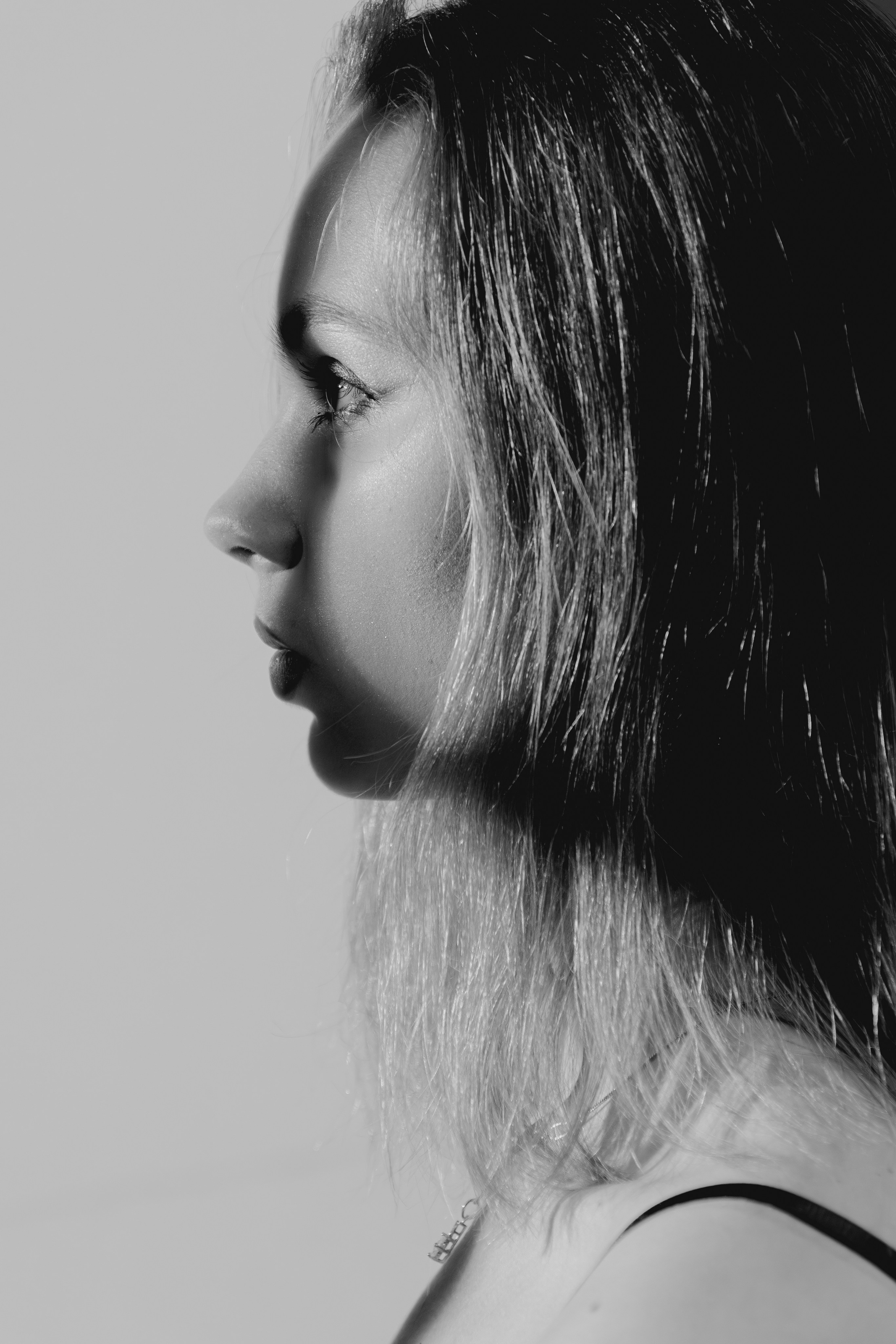 Фотосессия в Ростове-на-Дону в нижнем белье, женский фотограф Ростов-на-Дону, фотосессия в боди на циклораме в Ростове-на-Дону.