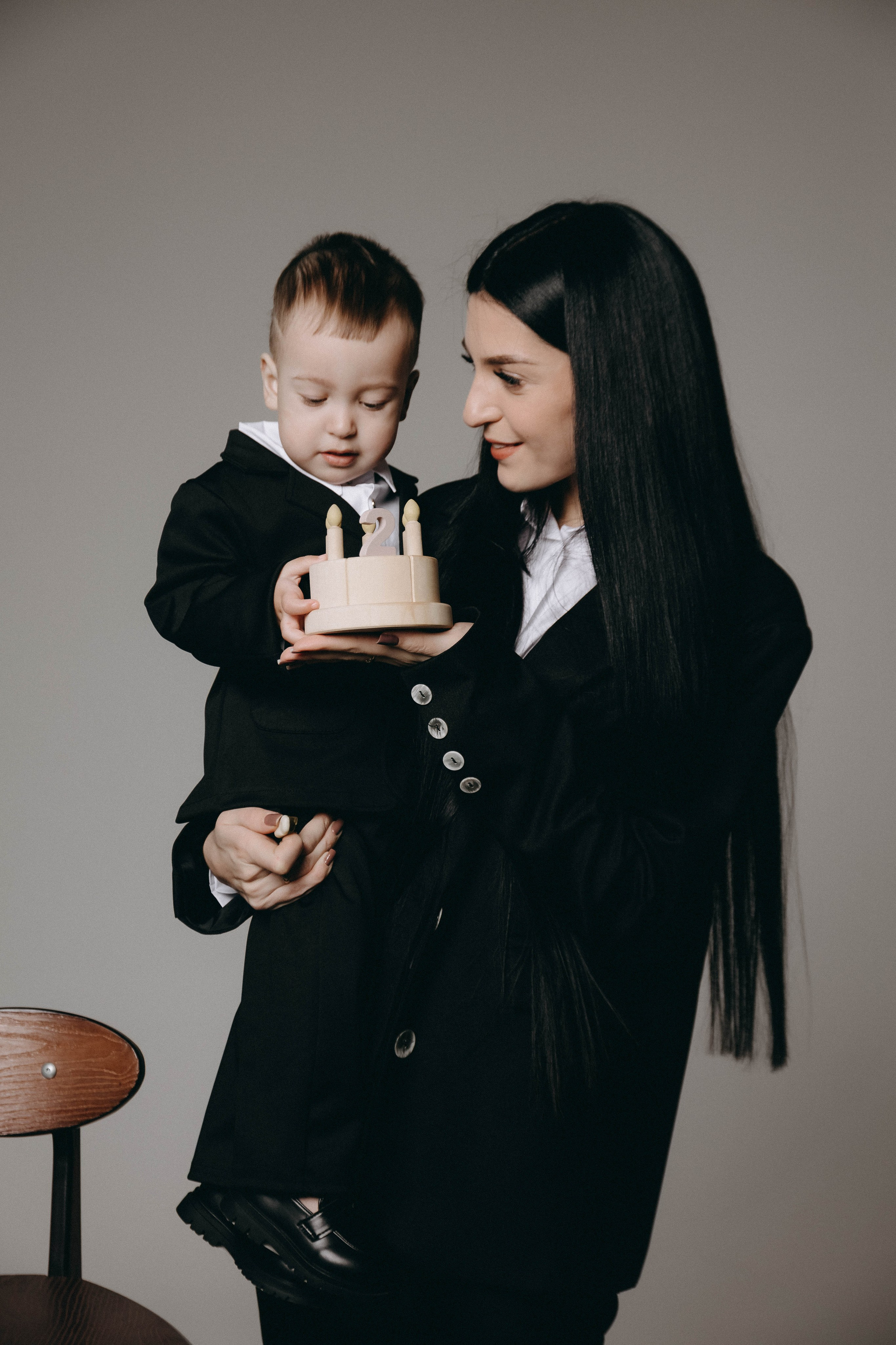 Эмиру 2 годика (на циклораме). Семейный фотограф Софи Симакова в Волгограде и Волжском