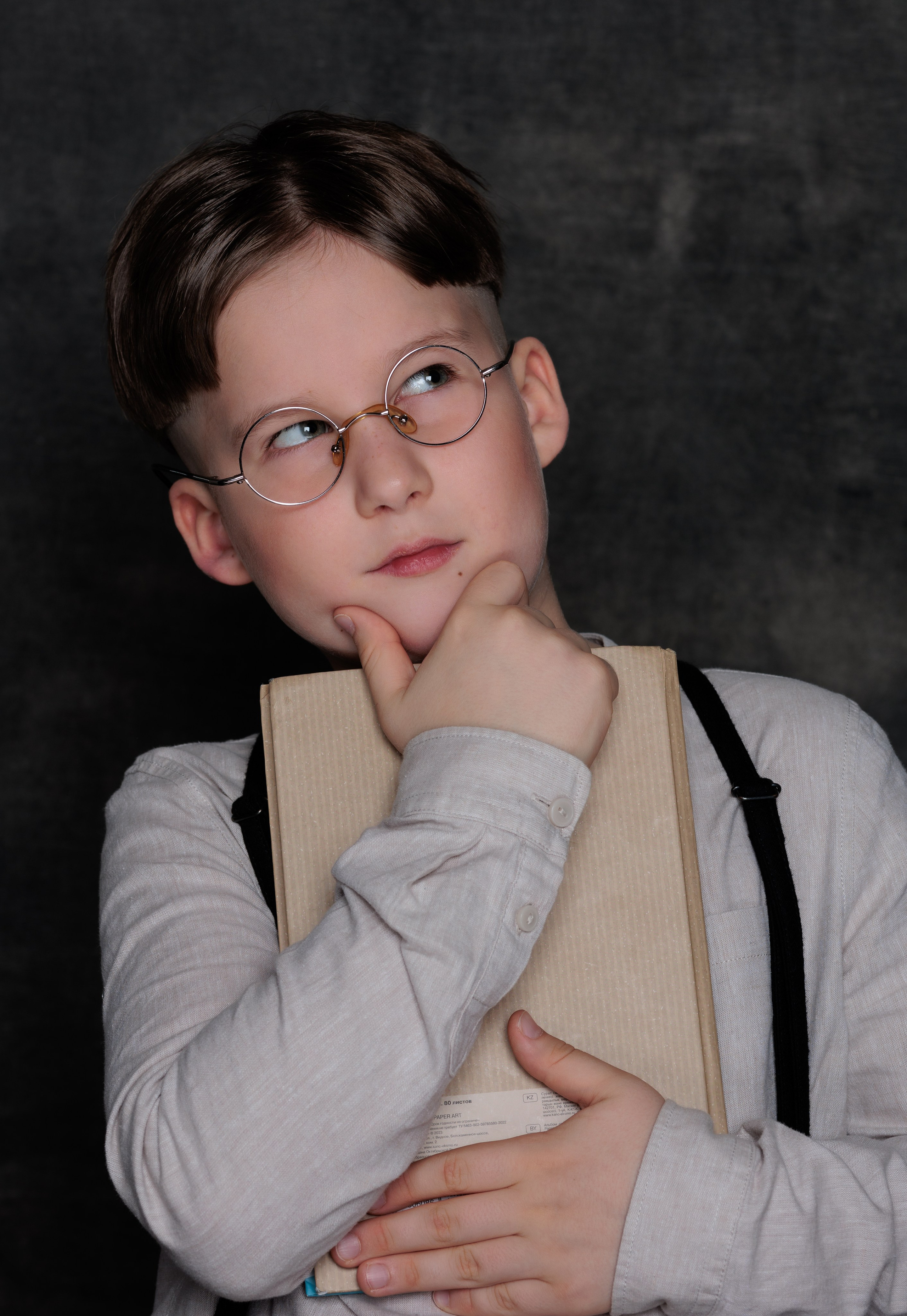 МАТВЕЙ. Я фотограф из Москвы к Вашим услугам