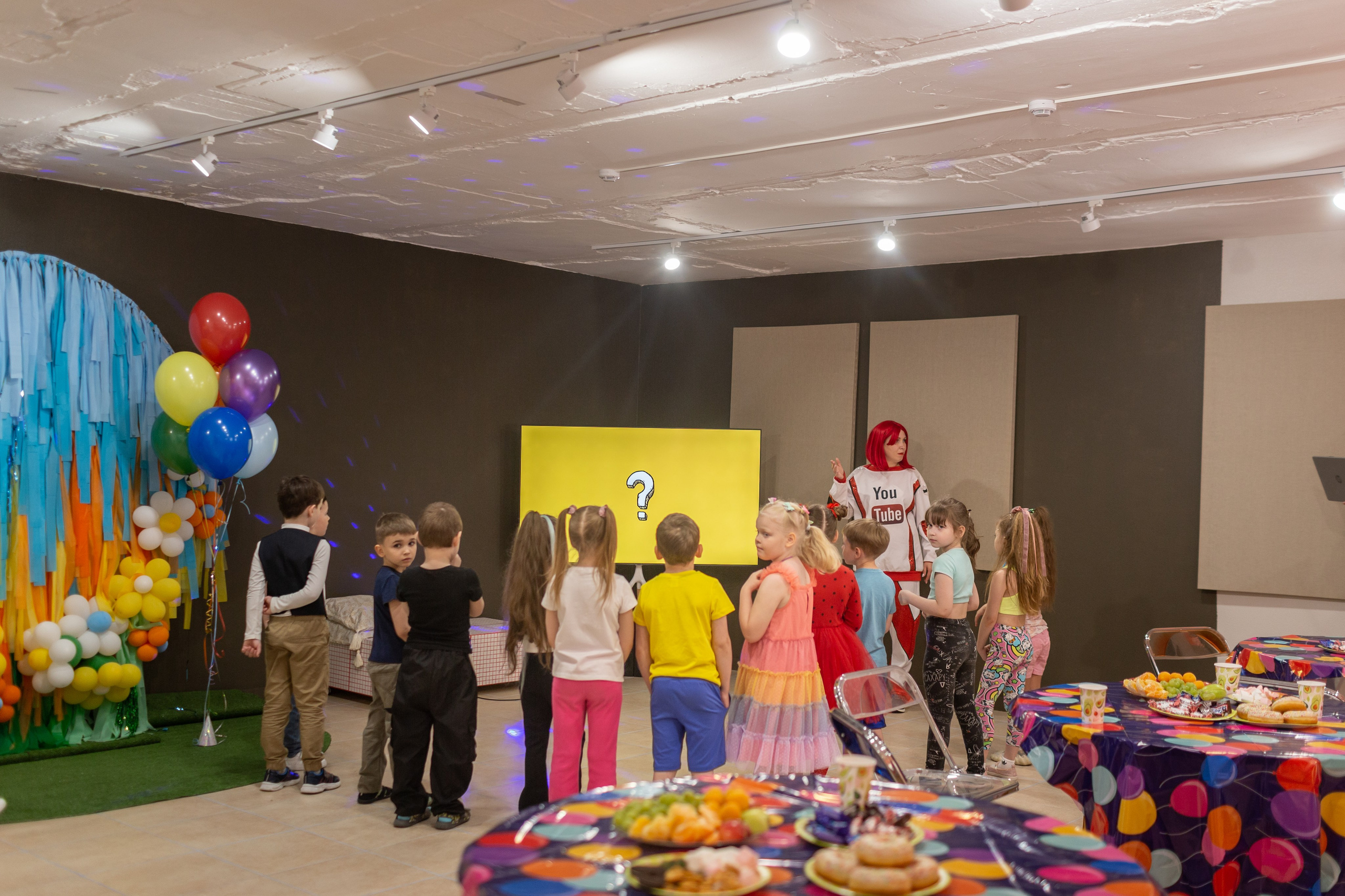 Выпускной ДС № 100_2024 год. Семейный фотограф в Санкт-Петербурге