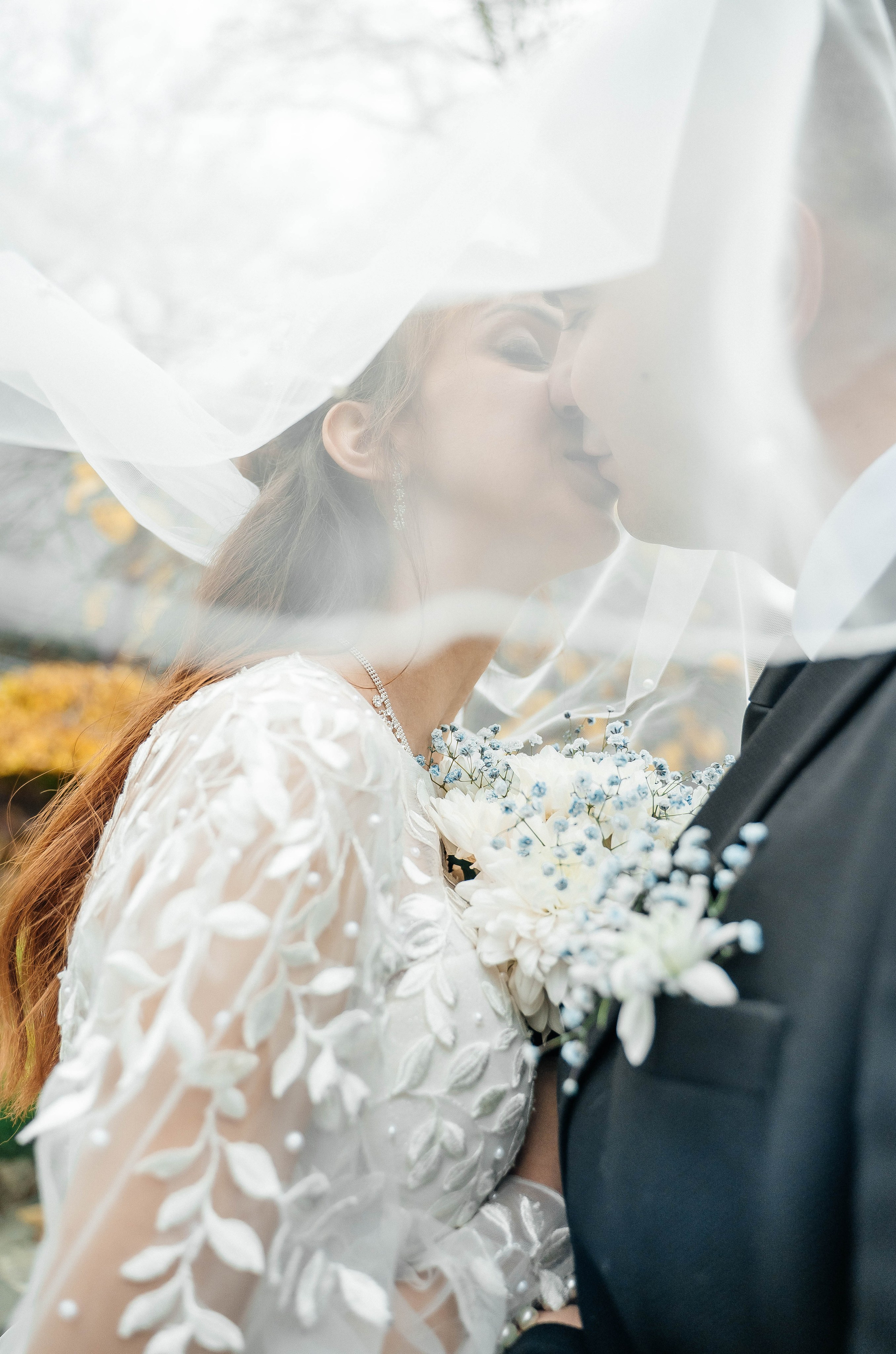 Ирина и Евгений, 08.11.25. Фотограф Виктория Казановская в Каменске-Шахтинском