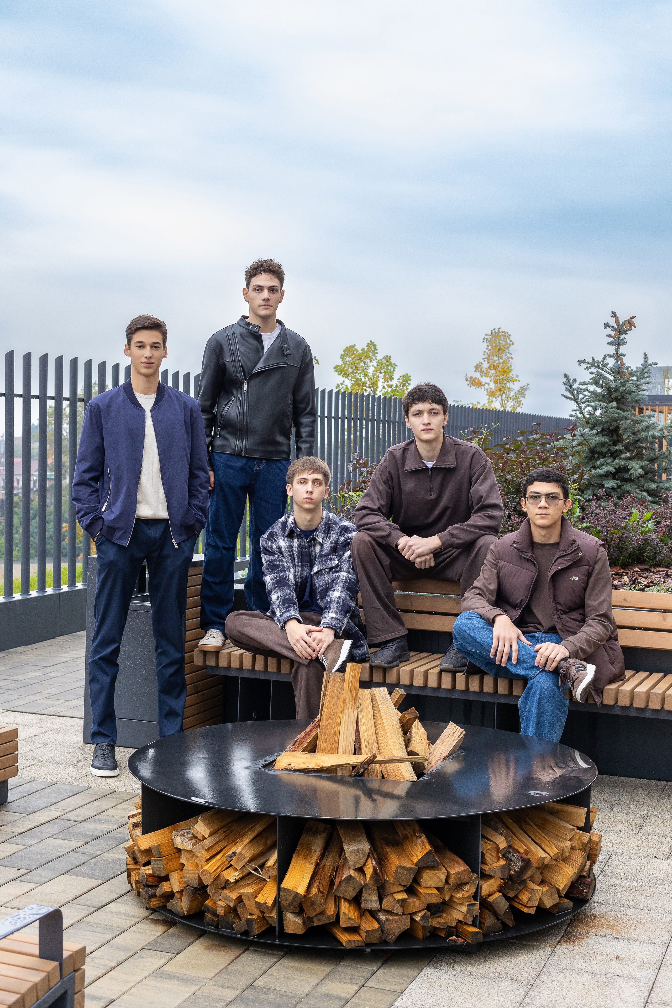 На улице. Выпускные альбомы Майкоп, Краснодар Елена Золотарева