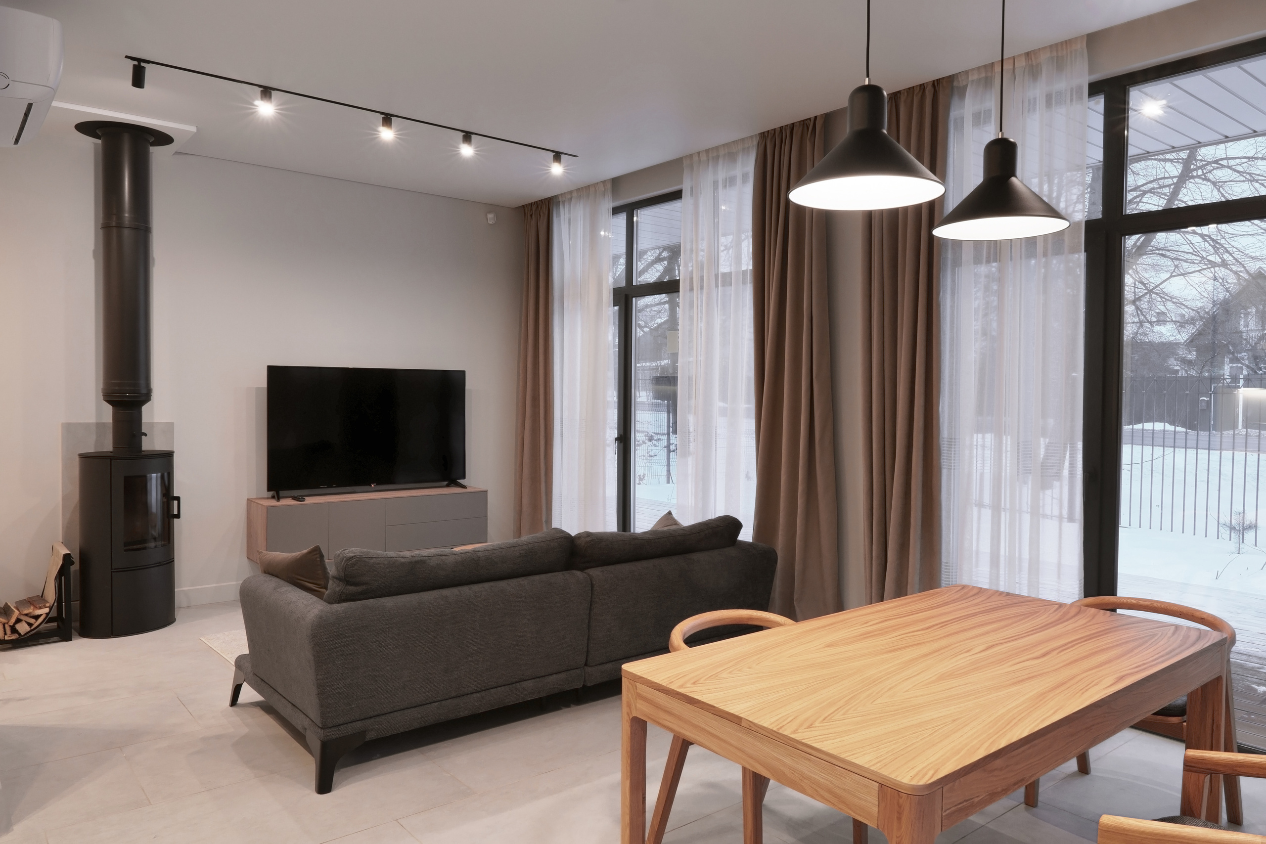 Интерьерная и экстерьерная съемка загородного дома. Фотограф людей и животных в Санкт-Петербурге Марина Бурмистрова