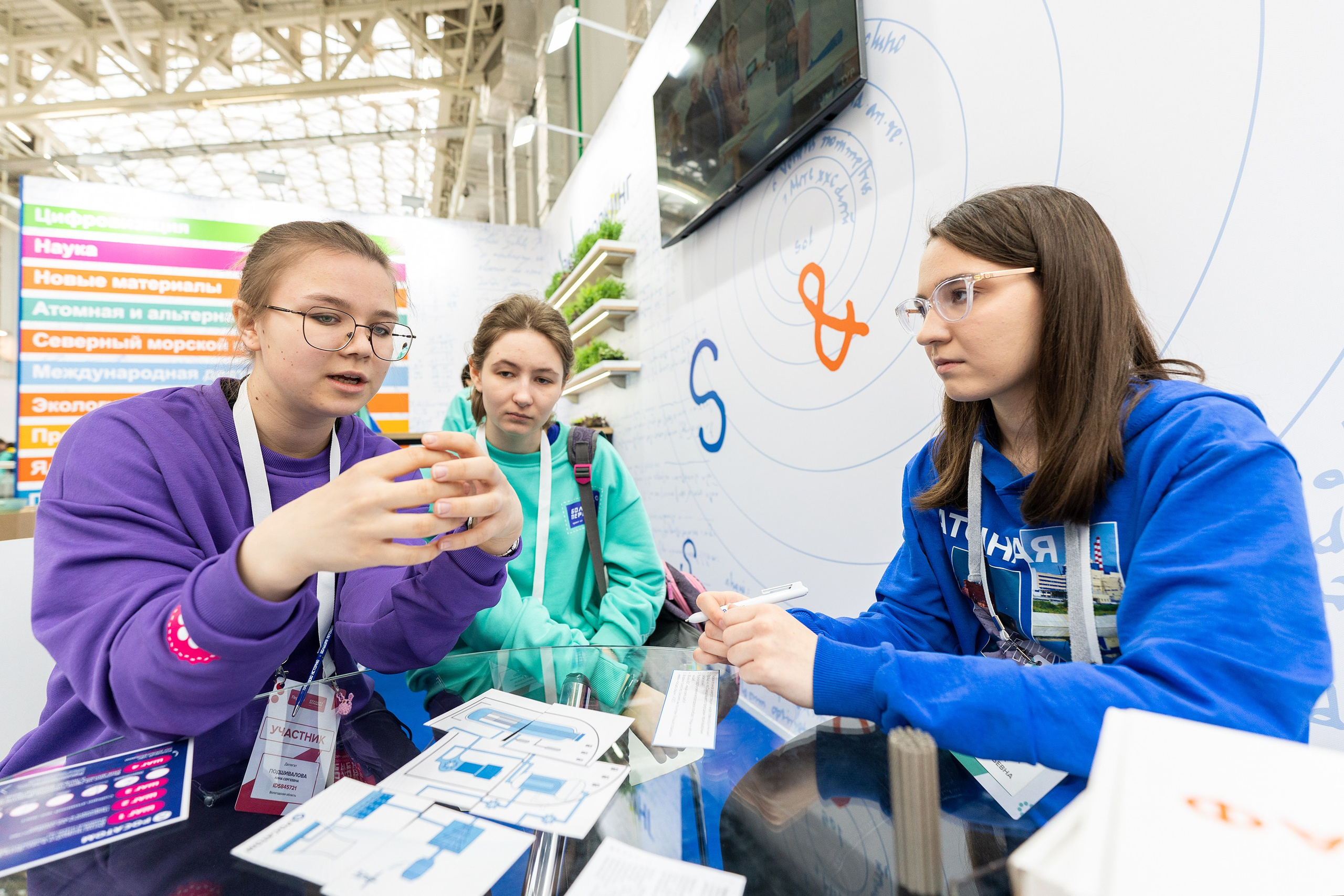 Репортажный фотограф в Сочи — профессиональная съёмка событий и мероприятий. Профессиональная фотосъемка в Сочи: репортаж, предметная, ювелирная фотосъемка, недвижимость, фуд-фотография. Фотограф Александр Афанасьев