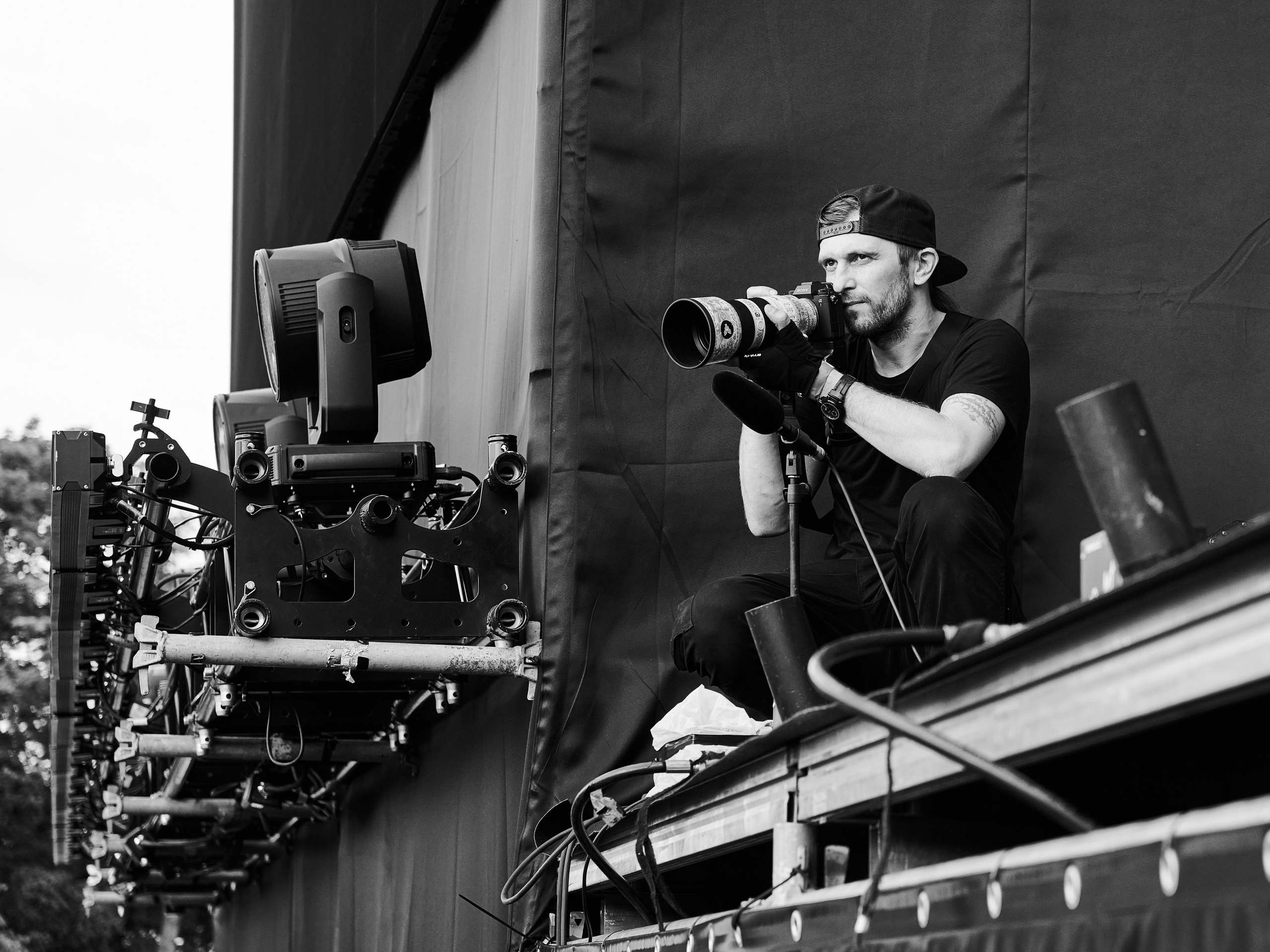 КОНТАКТЫ. Профессиональный фотограф и видеооператор Гладышев Даниил