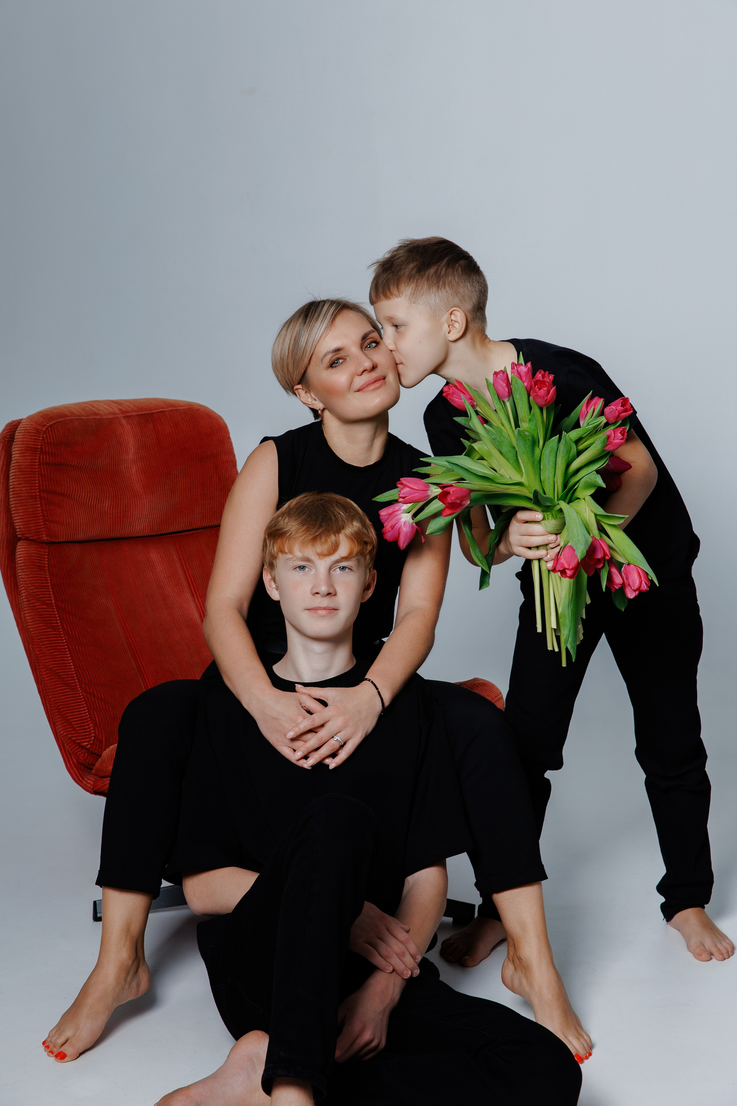 Семейная фотосессия Елена с сыновьями. Фотограф Александра Сыщенко