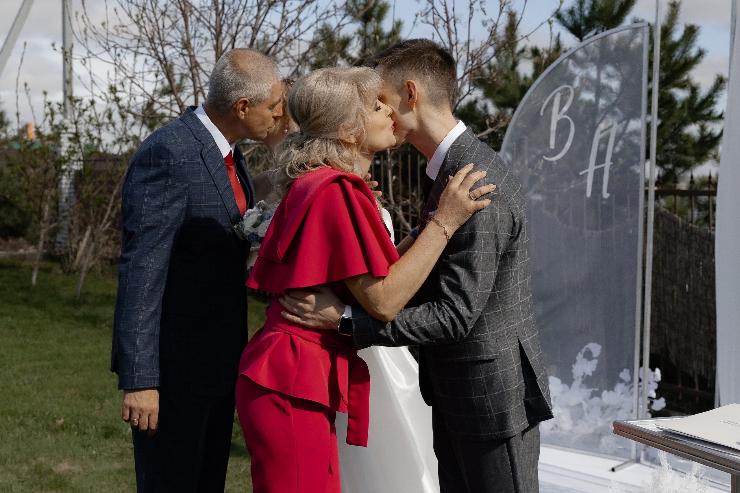 Надежда и Владислав. Свадебный и семейный фотограф в Челябинске. Аврамец Анна