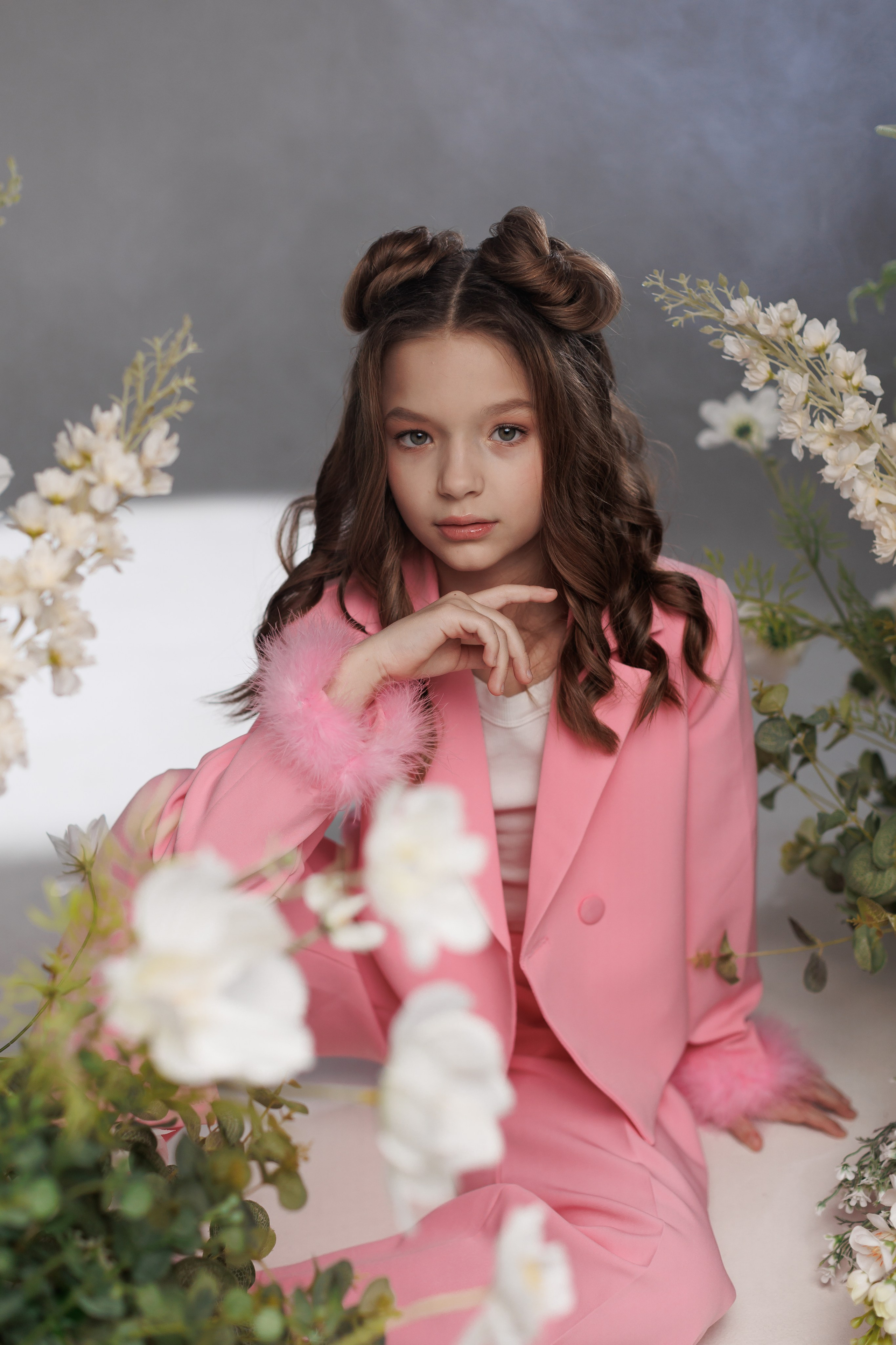 Съемка с цветами для модельного агентства. Анна Демидец — фотограф и маркетолог в Новошахтинске, Шахтах и Ростове-на-Дону