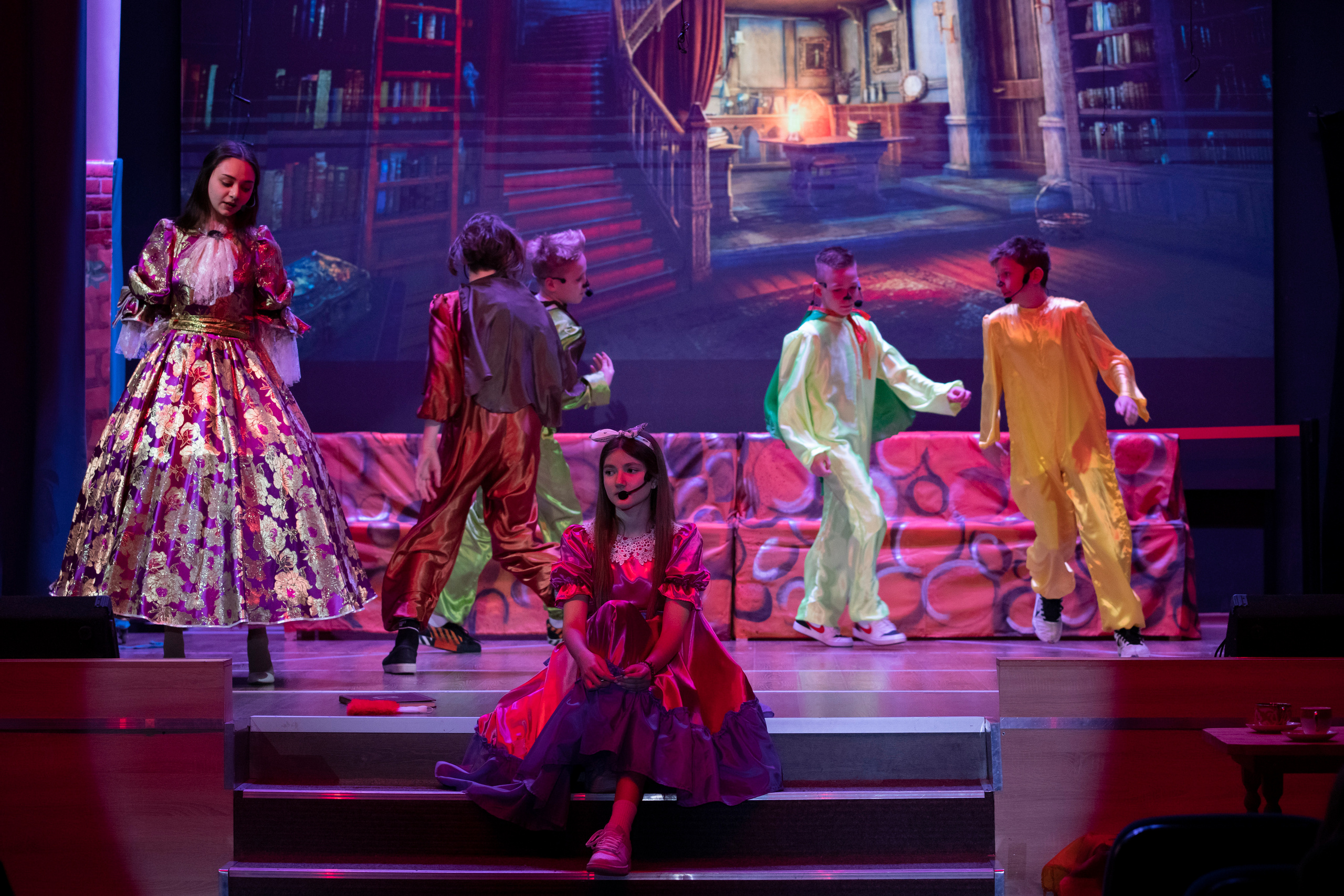 Спектакль «Алиса в Зазеркалье». Репортажный фотограф Виктория Чорба