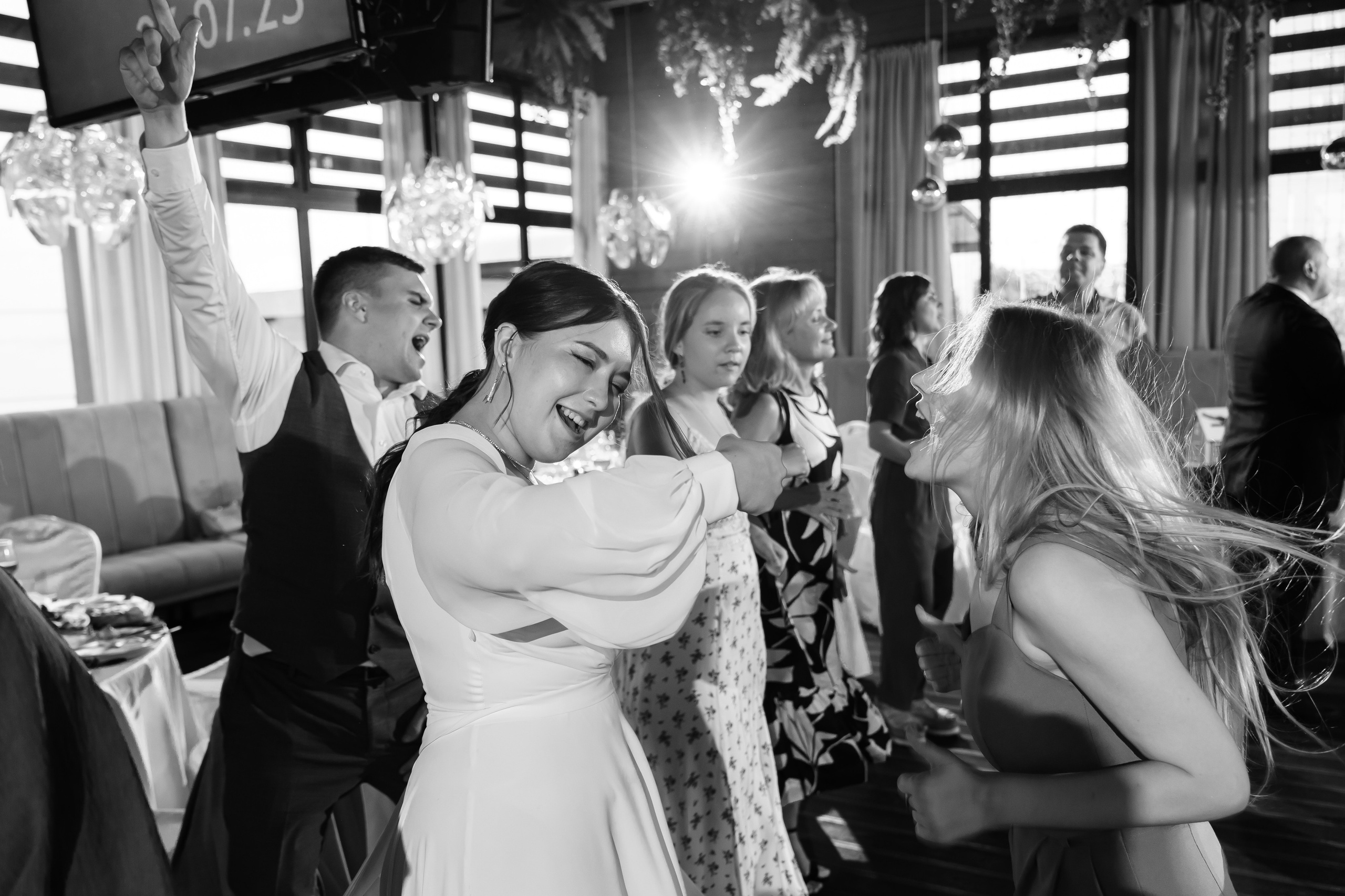 Николай и Анастасия. Свадебный фотограф Красноярск Вязьминова Мария