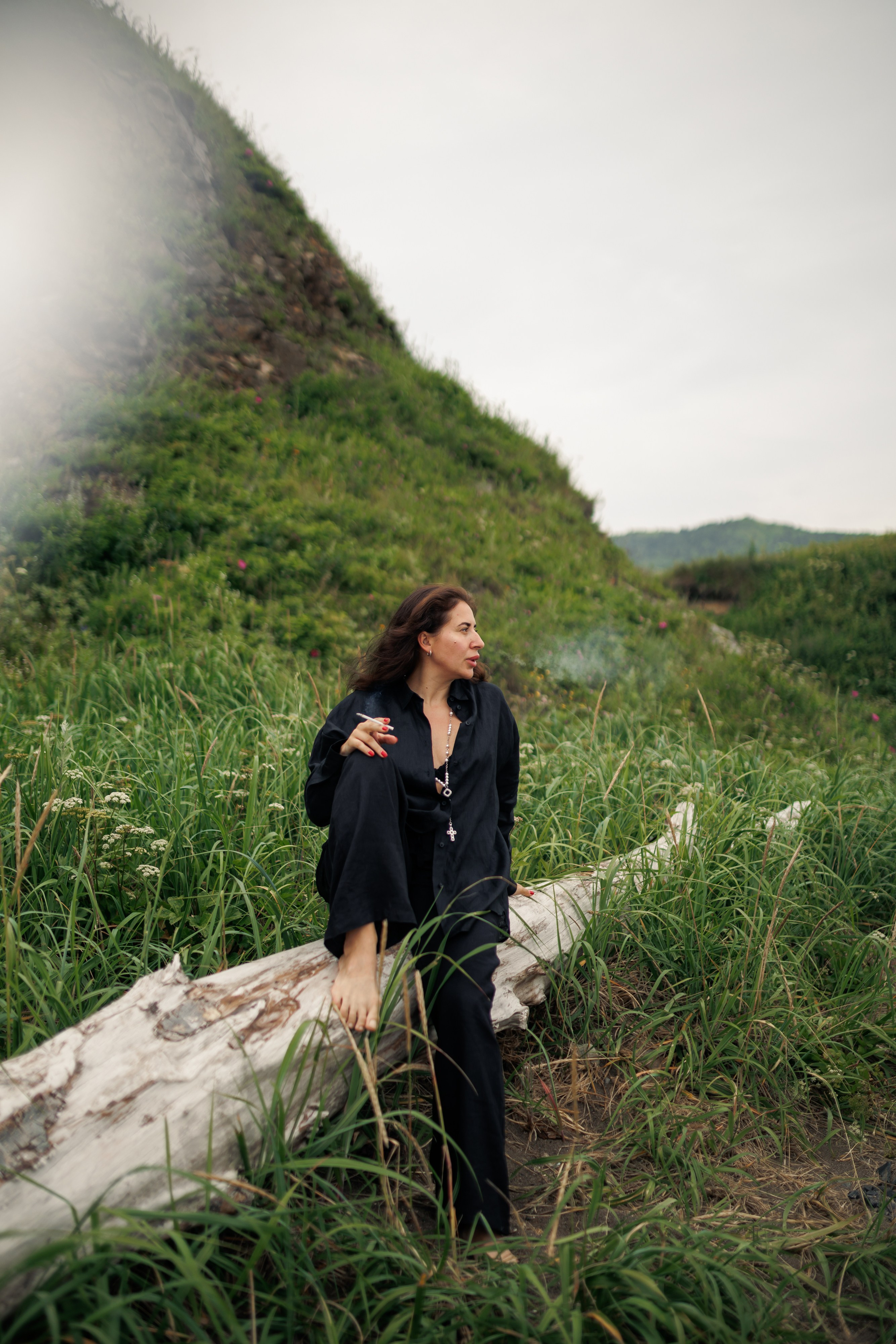 Женская фотосессия на берегу Охотского моря. Сахалин. Фотограф Валерия Горбунова Подольск Бутово Видное Щербинка
