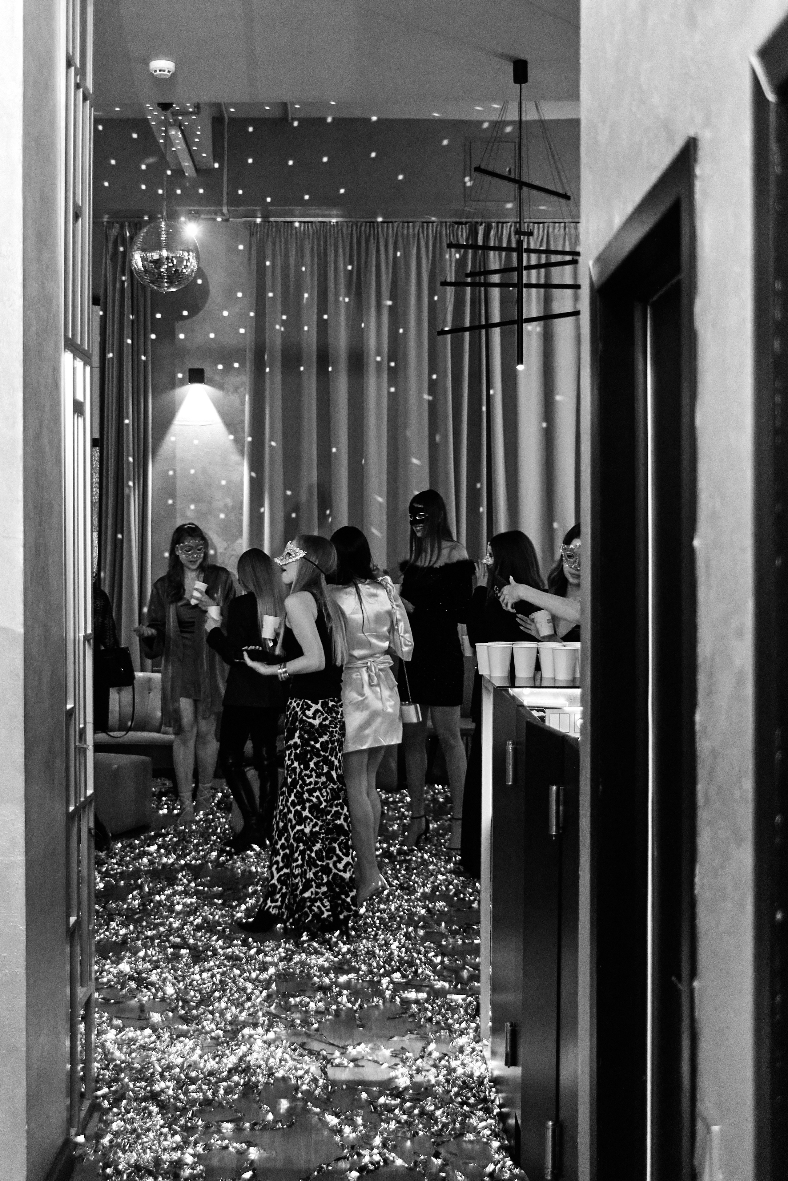 Маскарад THAT GIRLS. Анна Гончарова свадебный и репортажный фотограф в Москве