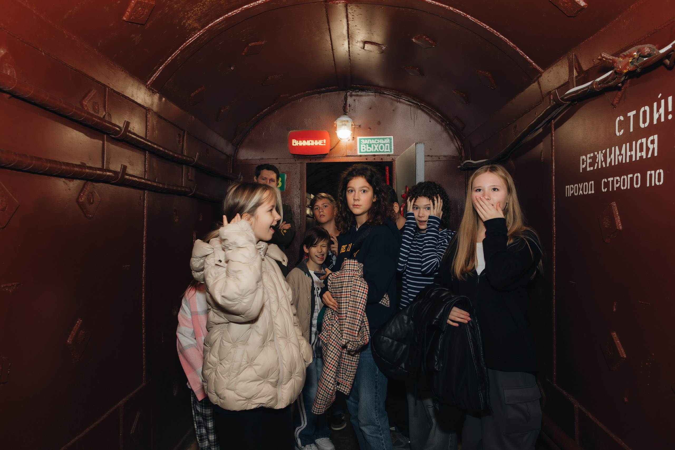 Бункер на Таганке, Женя день рождения. Портретный фотограф в Москве и МО Зимина Татьяна