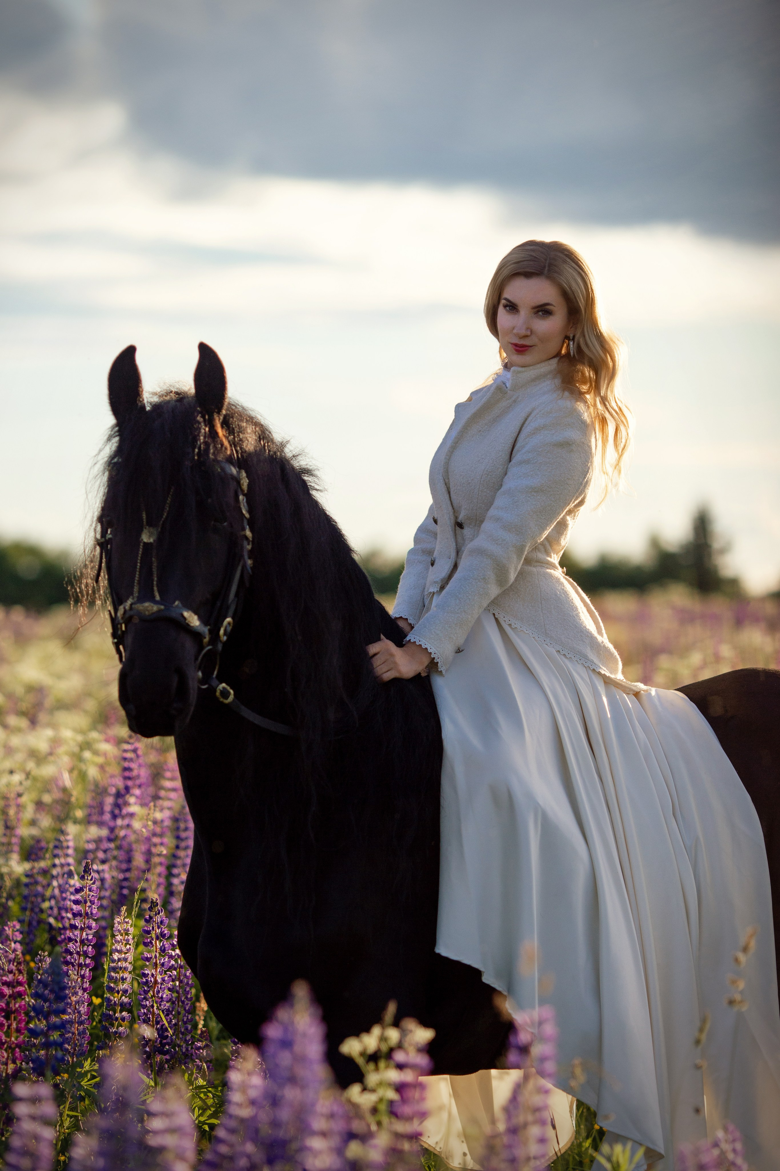 Валентина и Персей. Фотосессии с лошадьми в Санкт-Петербурге
