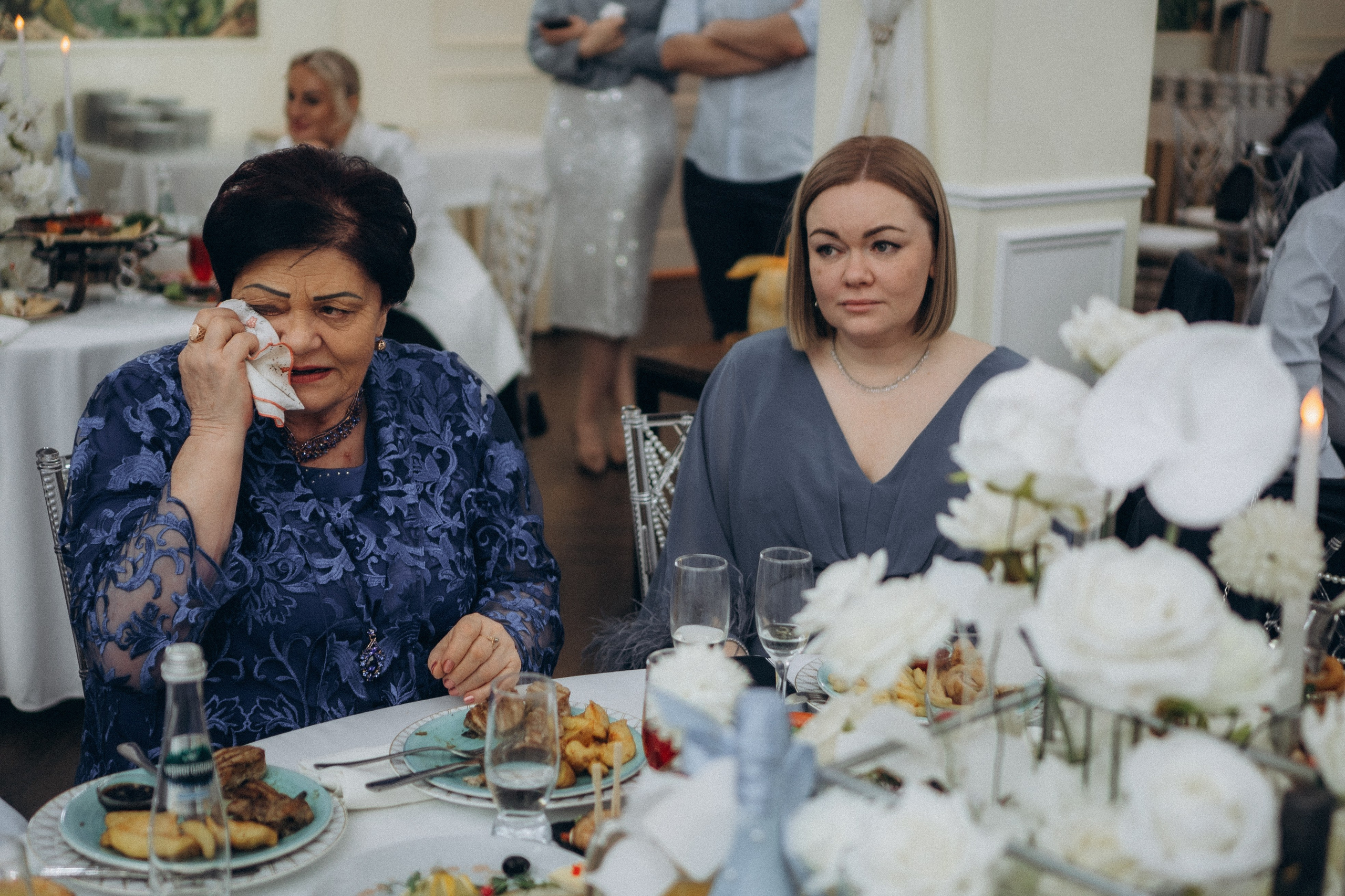 ТАНЕЦ С ПАПОЙ СВАДЕБНМ БАНКЕТЕ (СНЯТО В СИБИРЕ В НИЖНЕВАРТОВСКЕ). Профессиональный фотограф, Санкт-Петербург — Виктория Богомолова