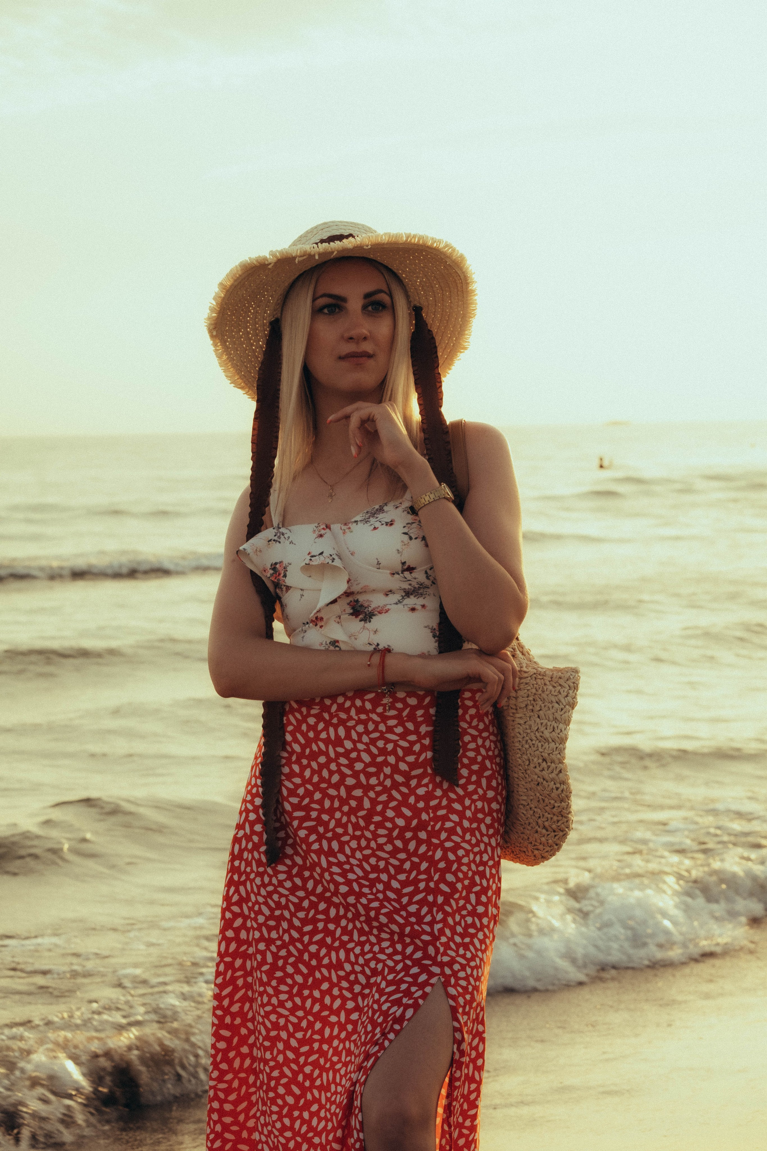 Июльский вечер на берегу черного моря. Профессиональный фотограф, Санкт-Петербург — Виктория Богомолова