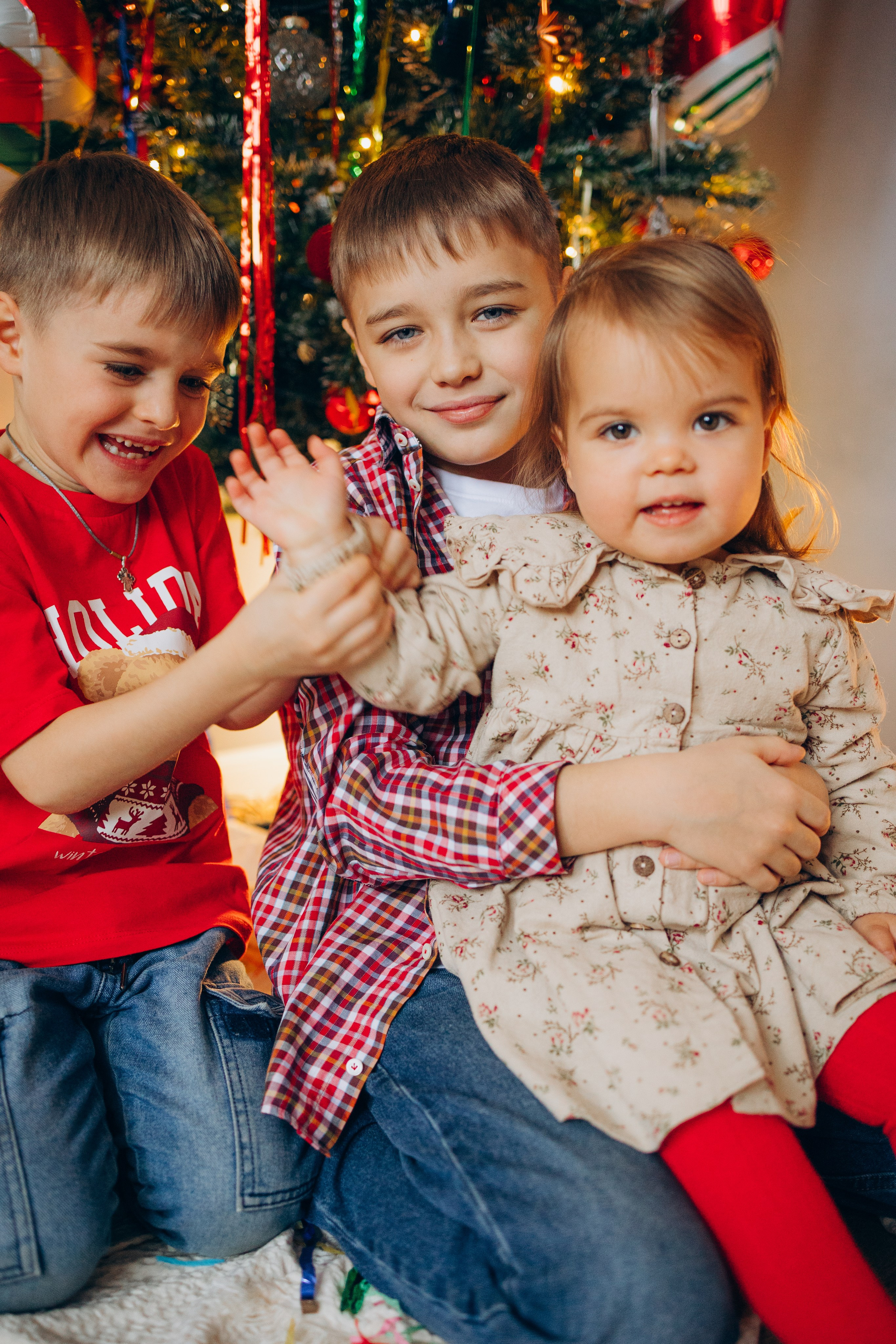 Семья — это тепло объятий и свет улыбок!. Фотограф Москва Светлана Кирюшина