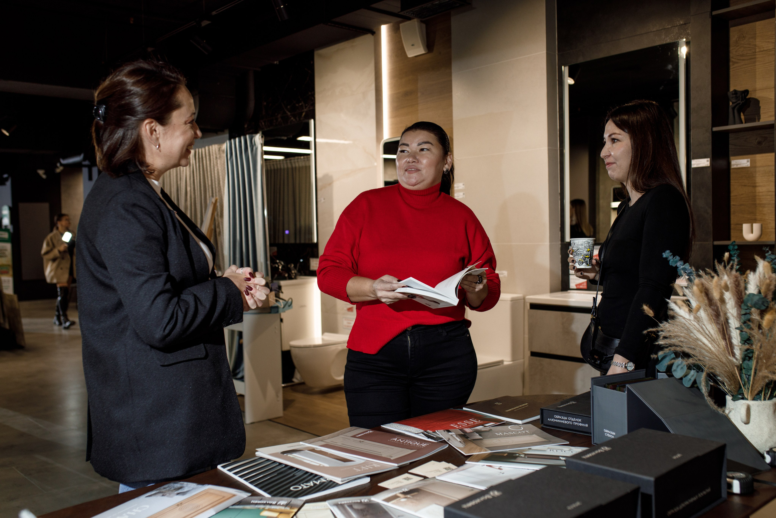 Репортаж. Fashion и контент-фотограф в Москве Антон Попелнуха